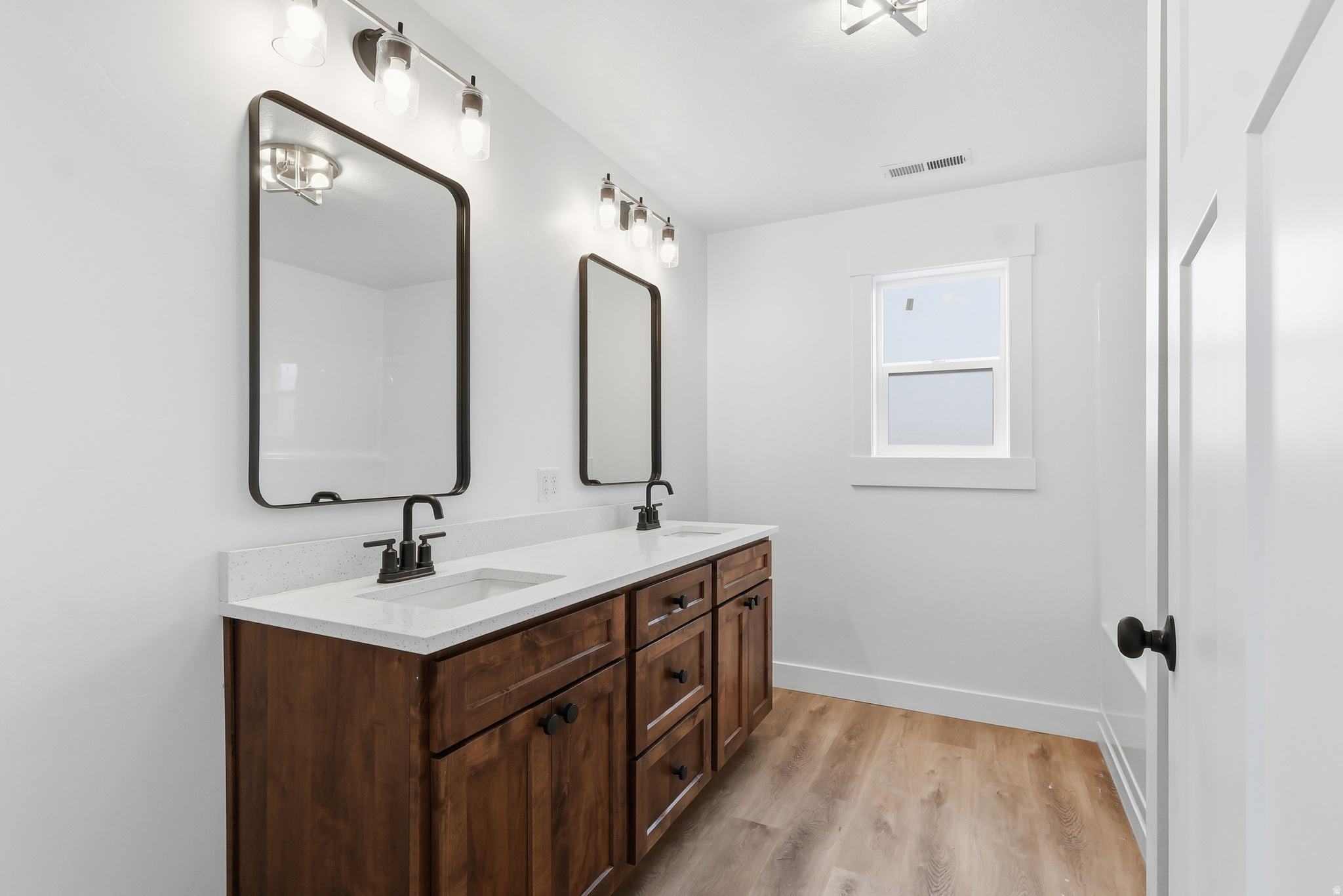 NORTH POINT - Residential