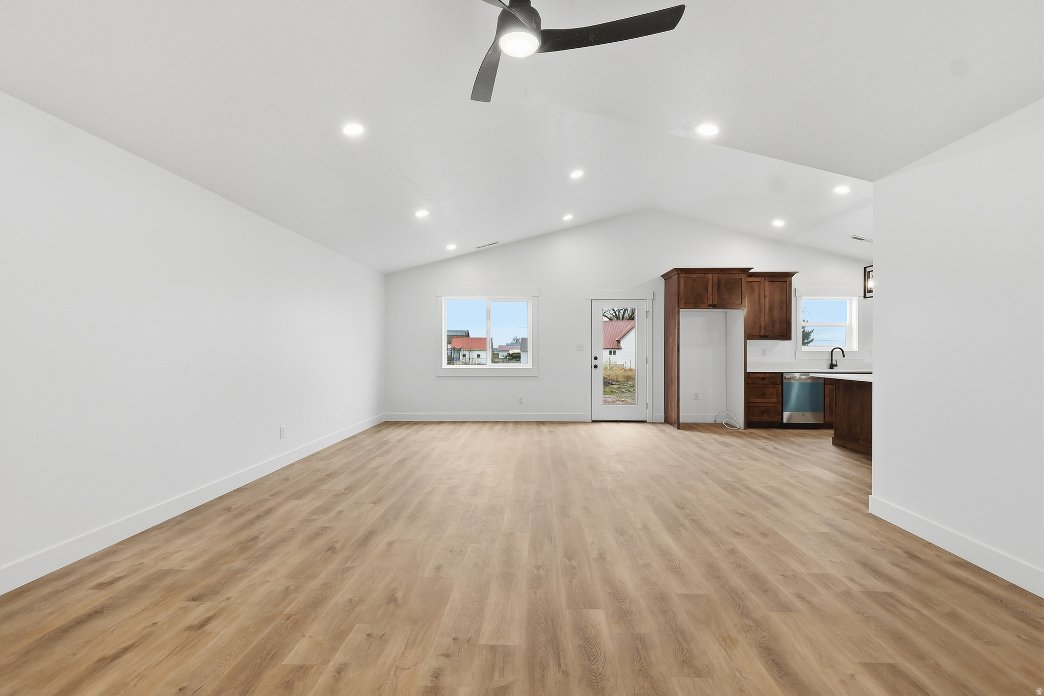 NORTH POINT - Residential