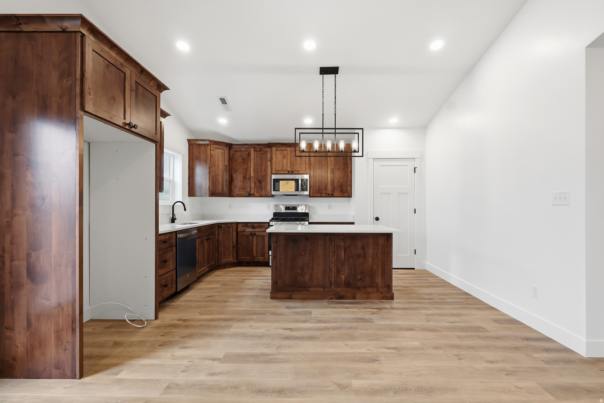 NORTH POINT - Residential