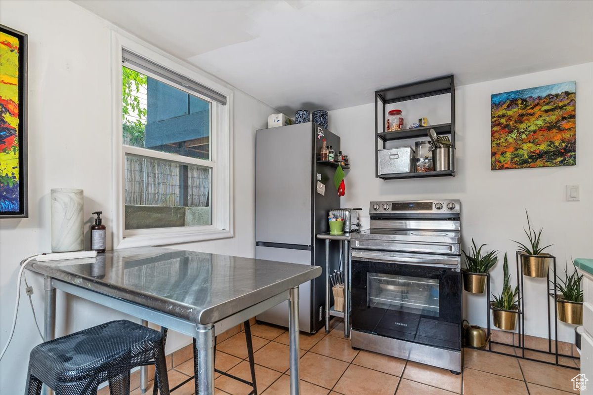CAPITOL HILL - Residential Income