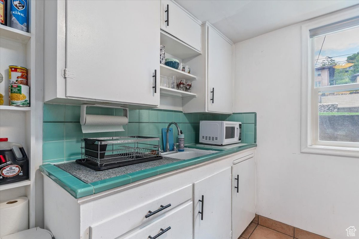 CAPITOL HILL - Residential Income