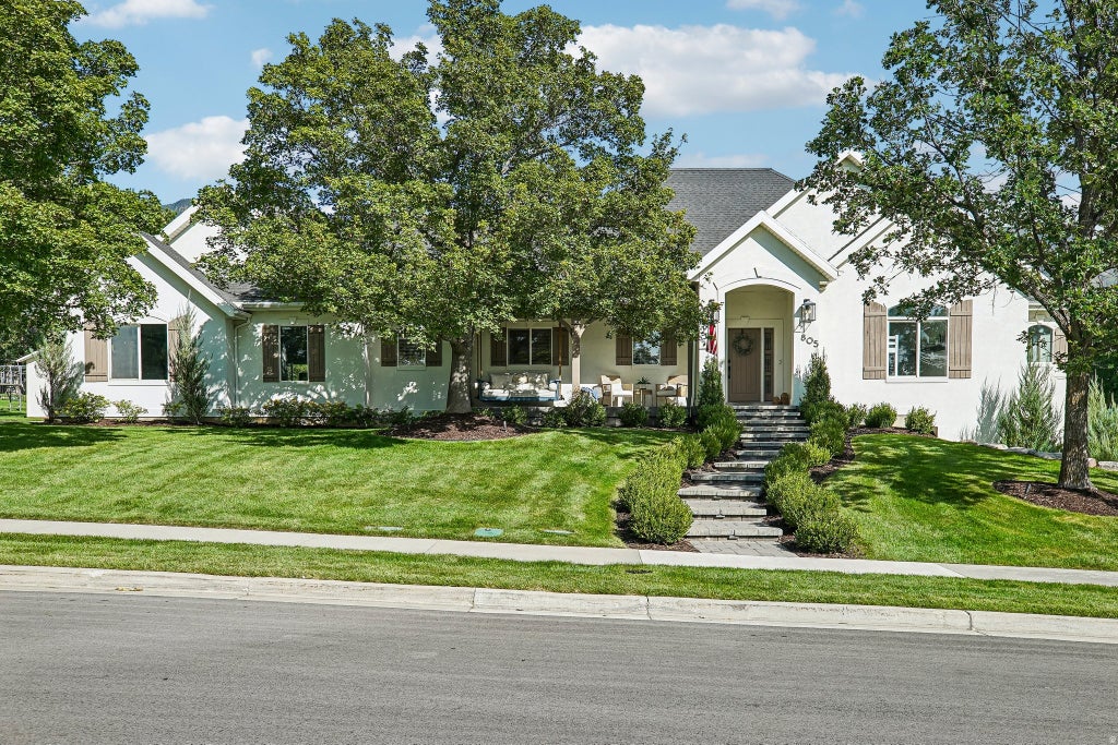 Photo of 805 ANDES DR, Alpine, UT 84004 (MLS # 2186510)