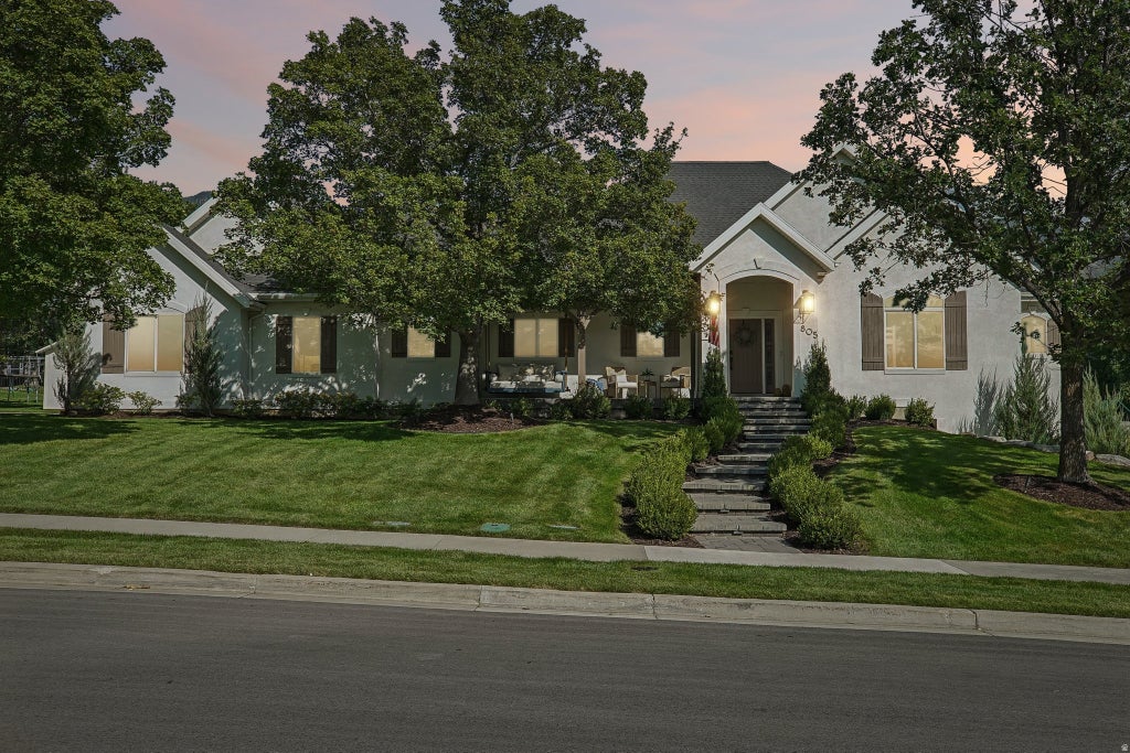 Photo of 805 ANDES DR, Alpine, UT 84004 (MLS # 2186510)