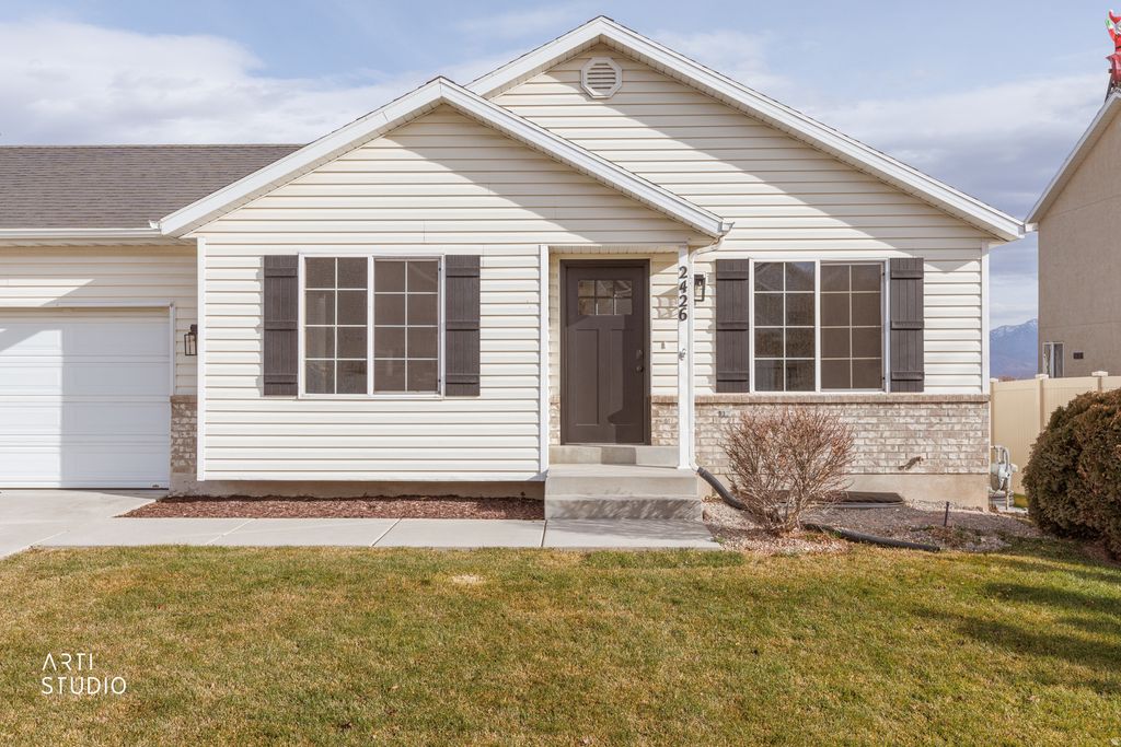 Photo of 2426 N NECTAR WAY, Saratoga Springs, UT 84045 (MLS # 2130164)