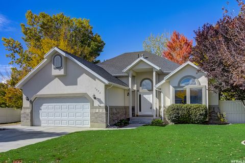 Photo of 1573 N 40 E, Lehi, UT 84043 (MLS # 2145380)