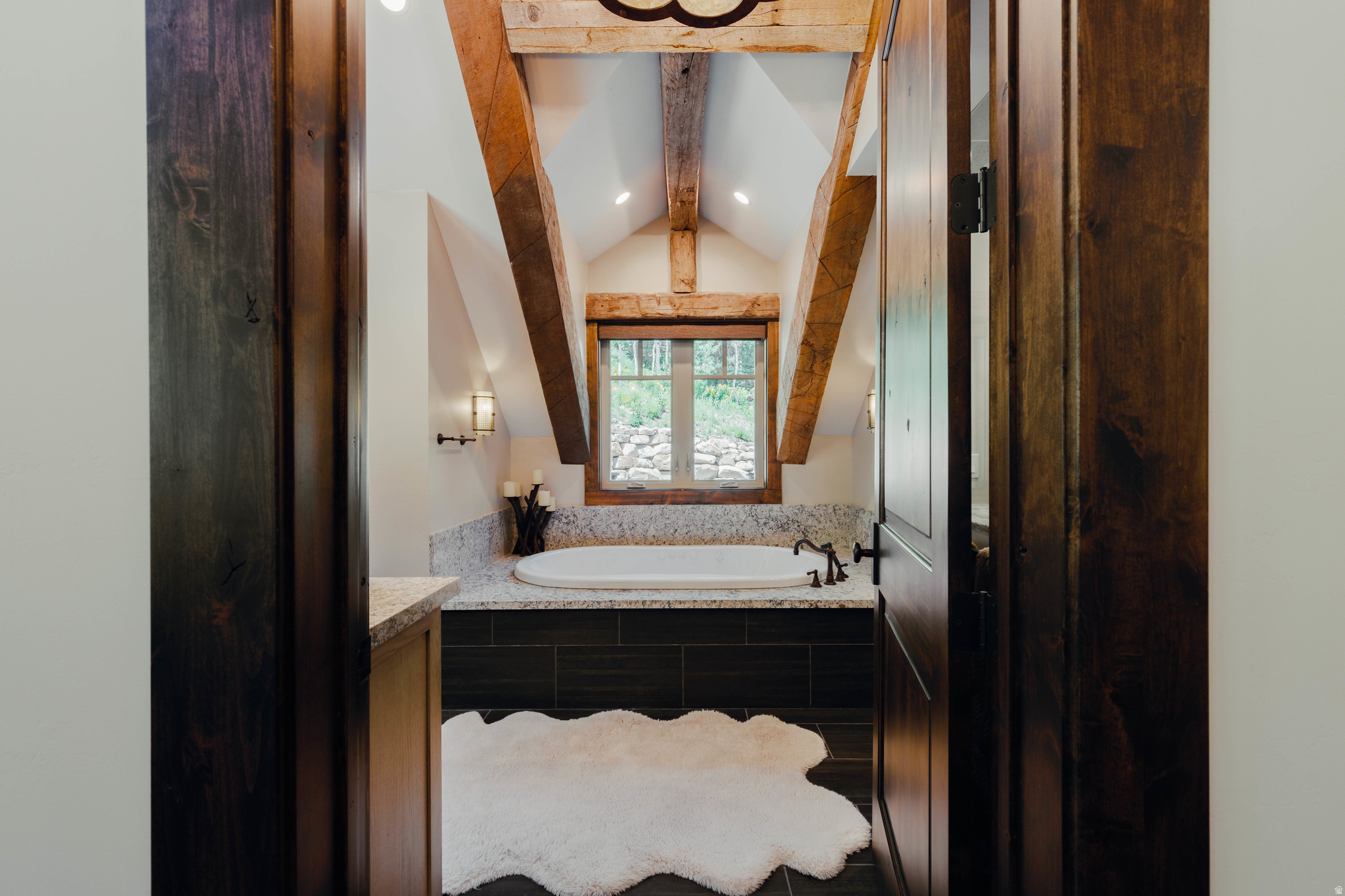 PINE MEADOW RANCH - Residential