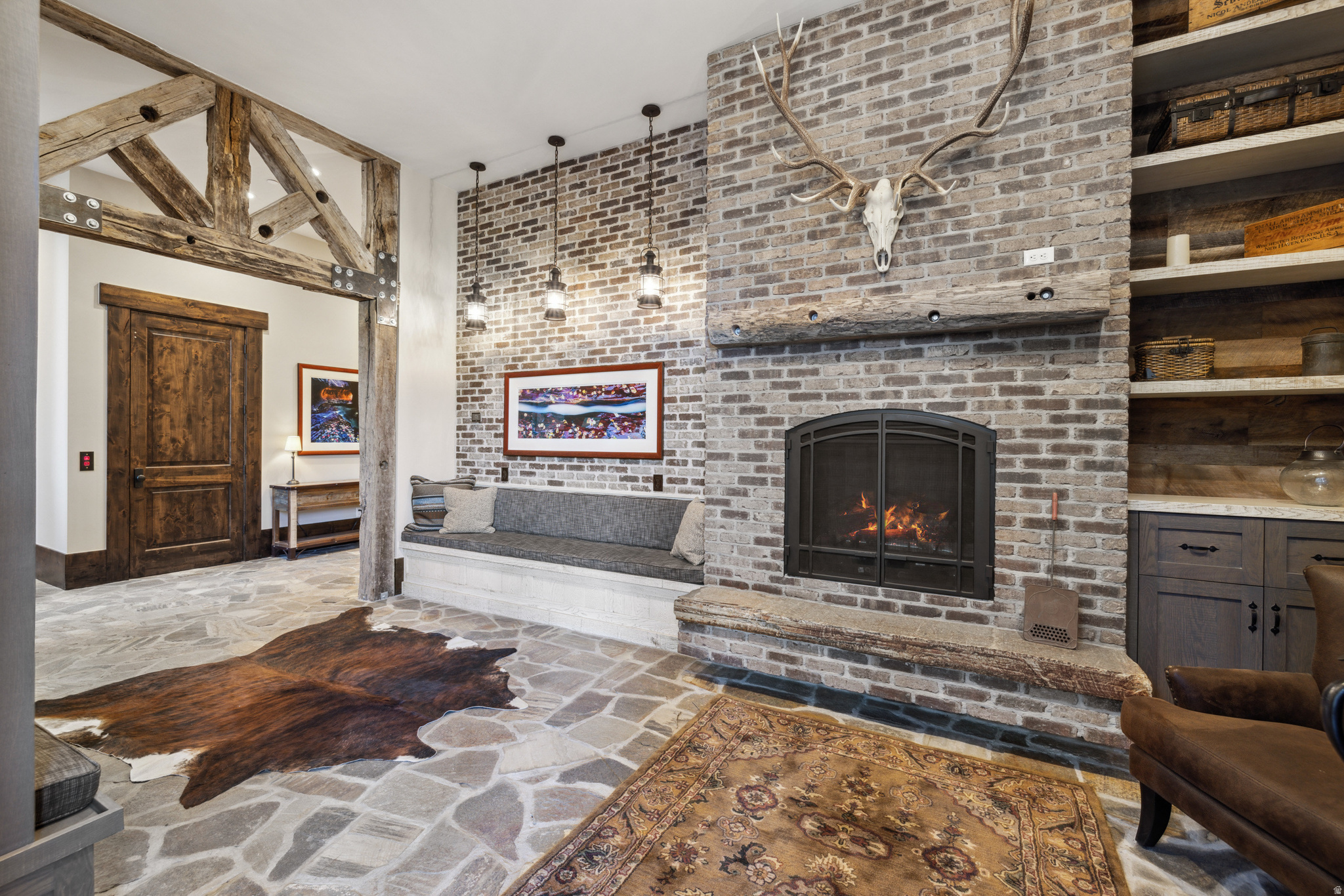 PINE MEADOW RANCH - Residential