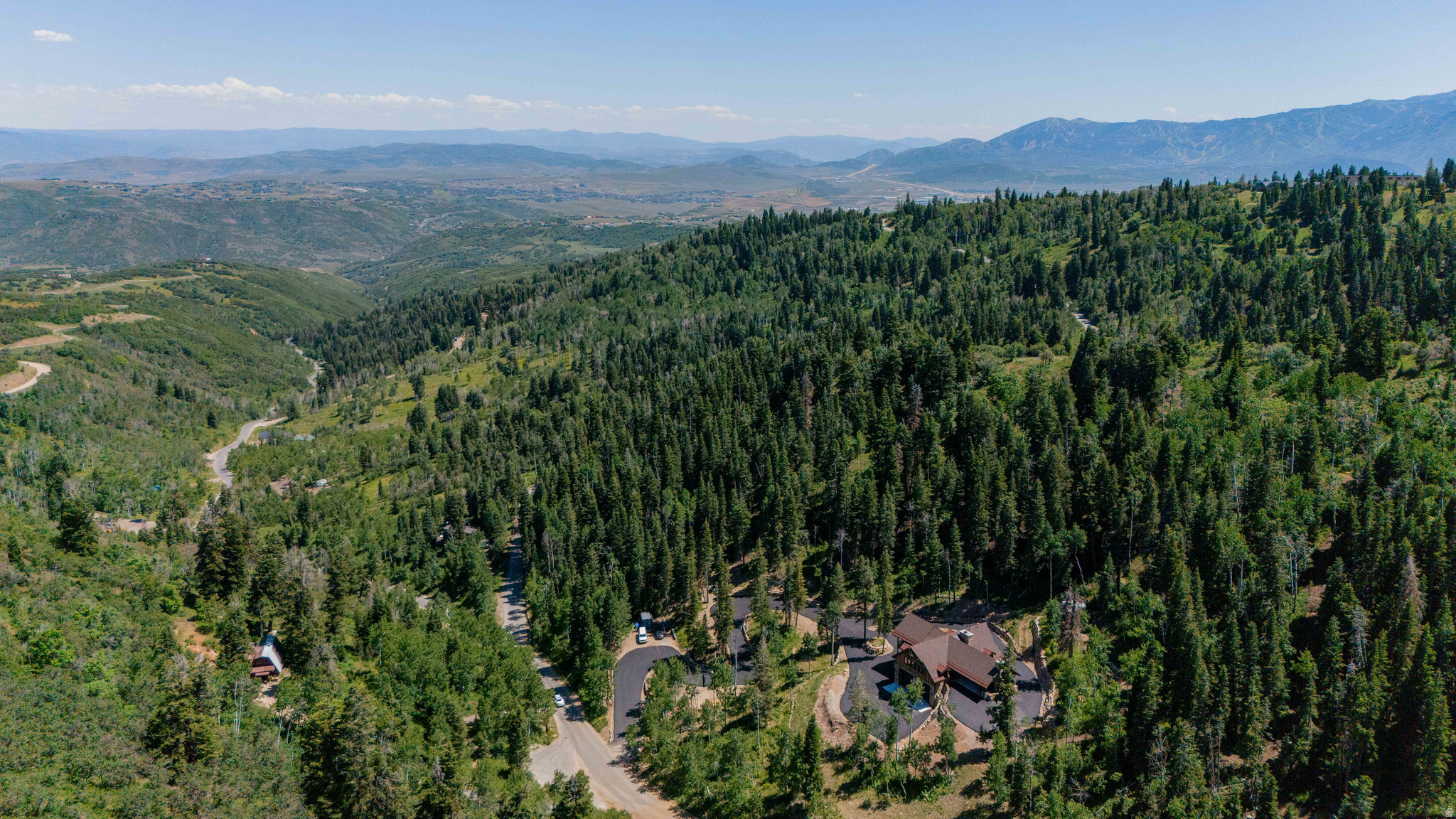 PINE MEADOW RANCH - Residential