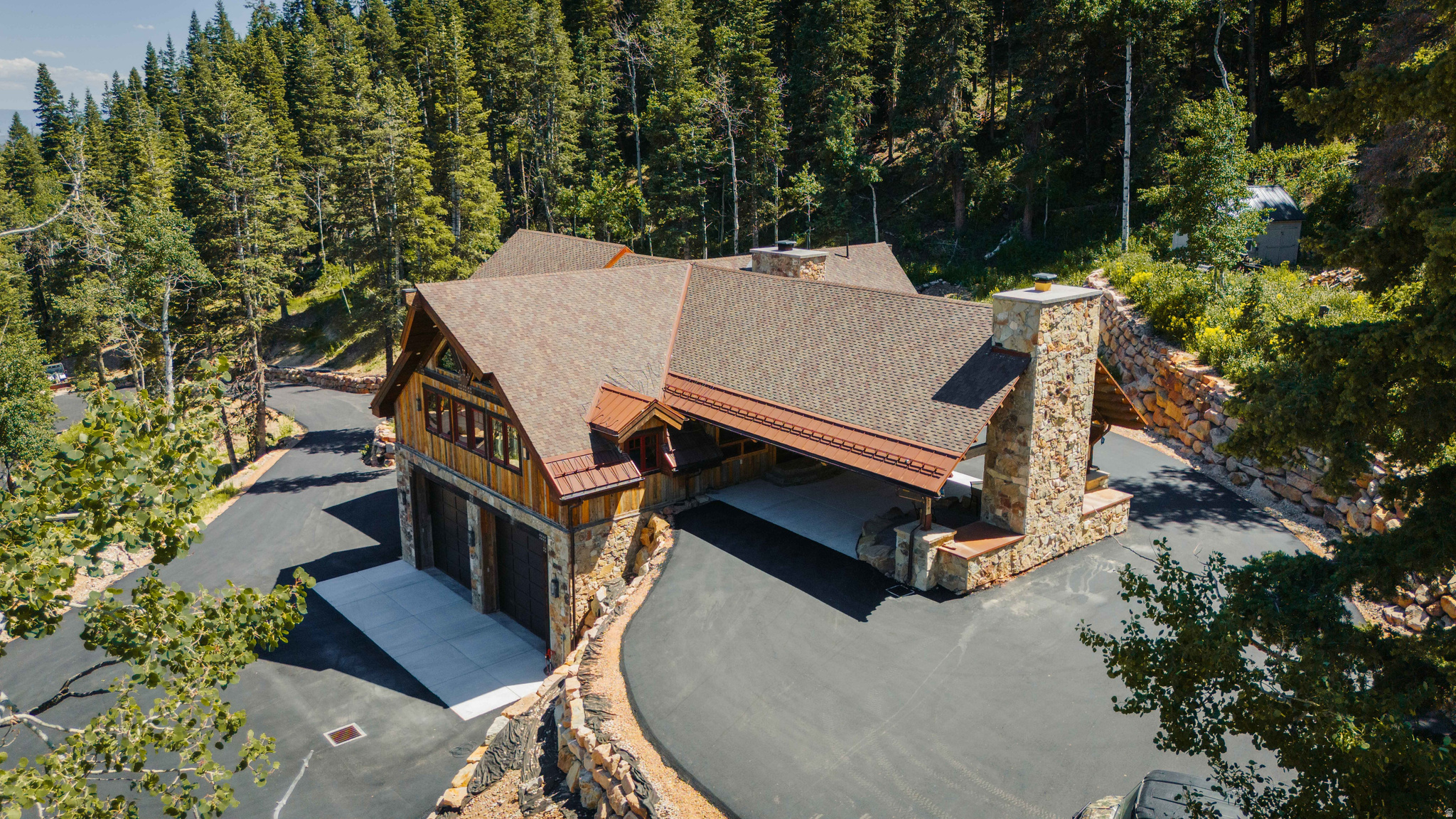 PINE MEADOW RANCH - Residential