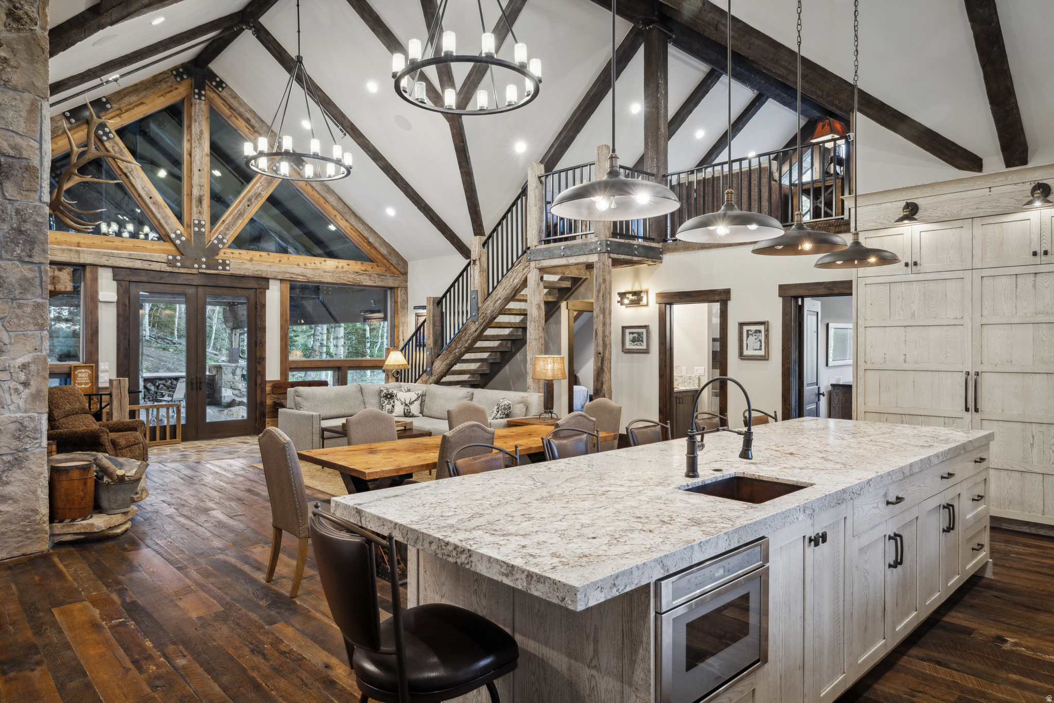 PINE MEADOW RANCH - Residential