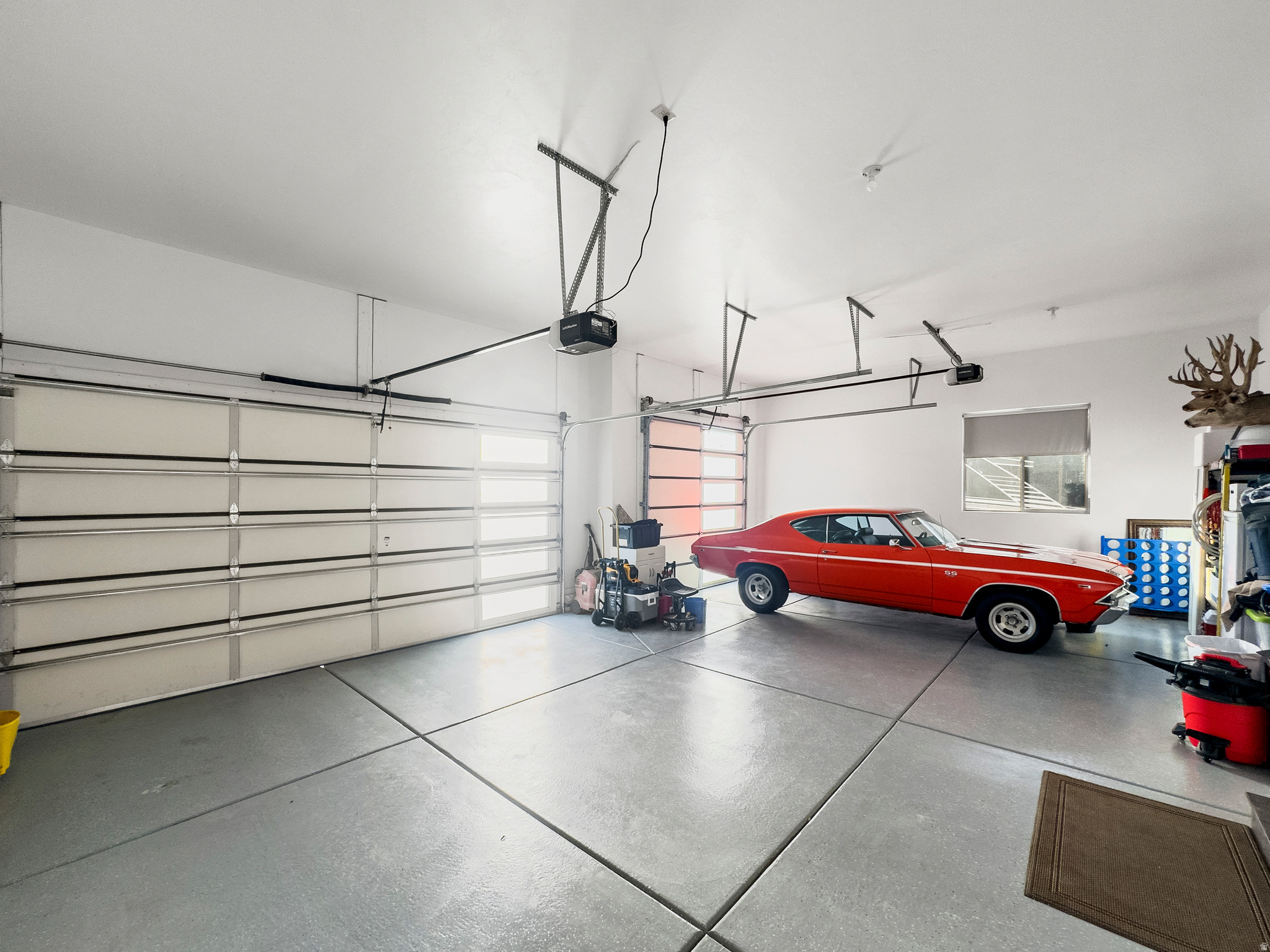 TITANS COURT - Residential