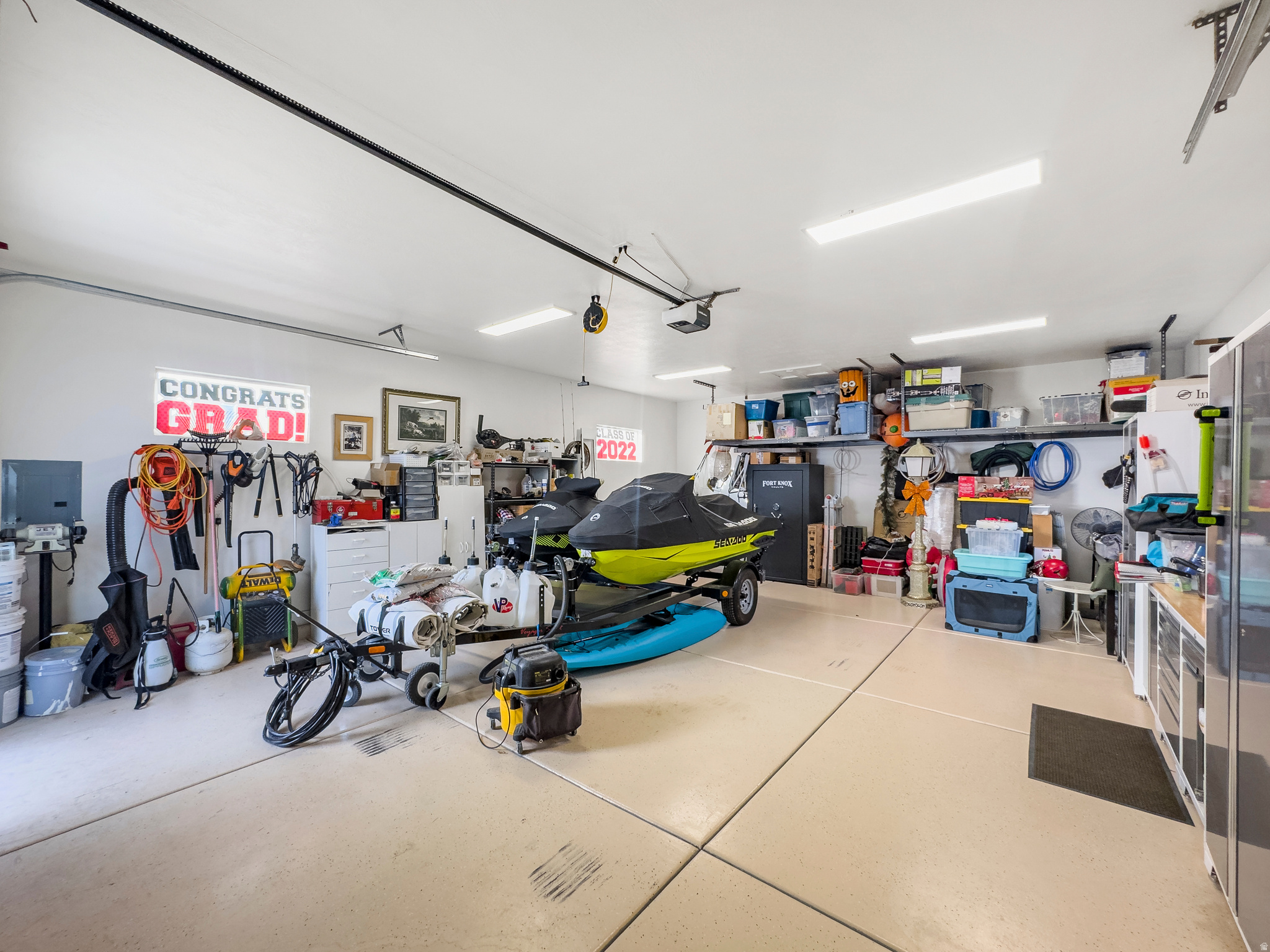 TITANS COURT - Residential