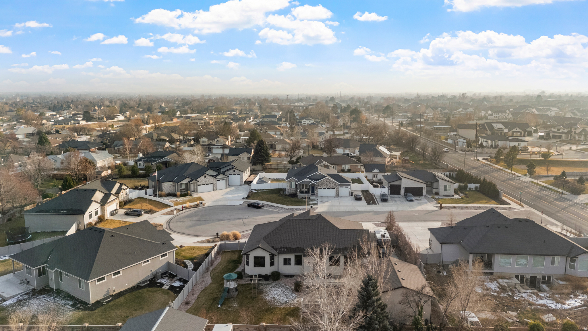 TITANS COURT - Residential