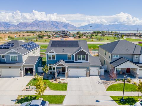 Tiny photo for 324 S HAYES WELL LN, Saratoga Springs, UT 84045 (MLS # 2116999)