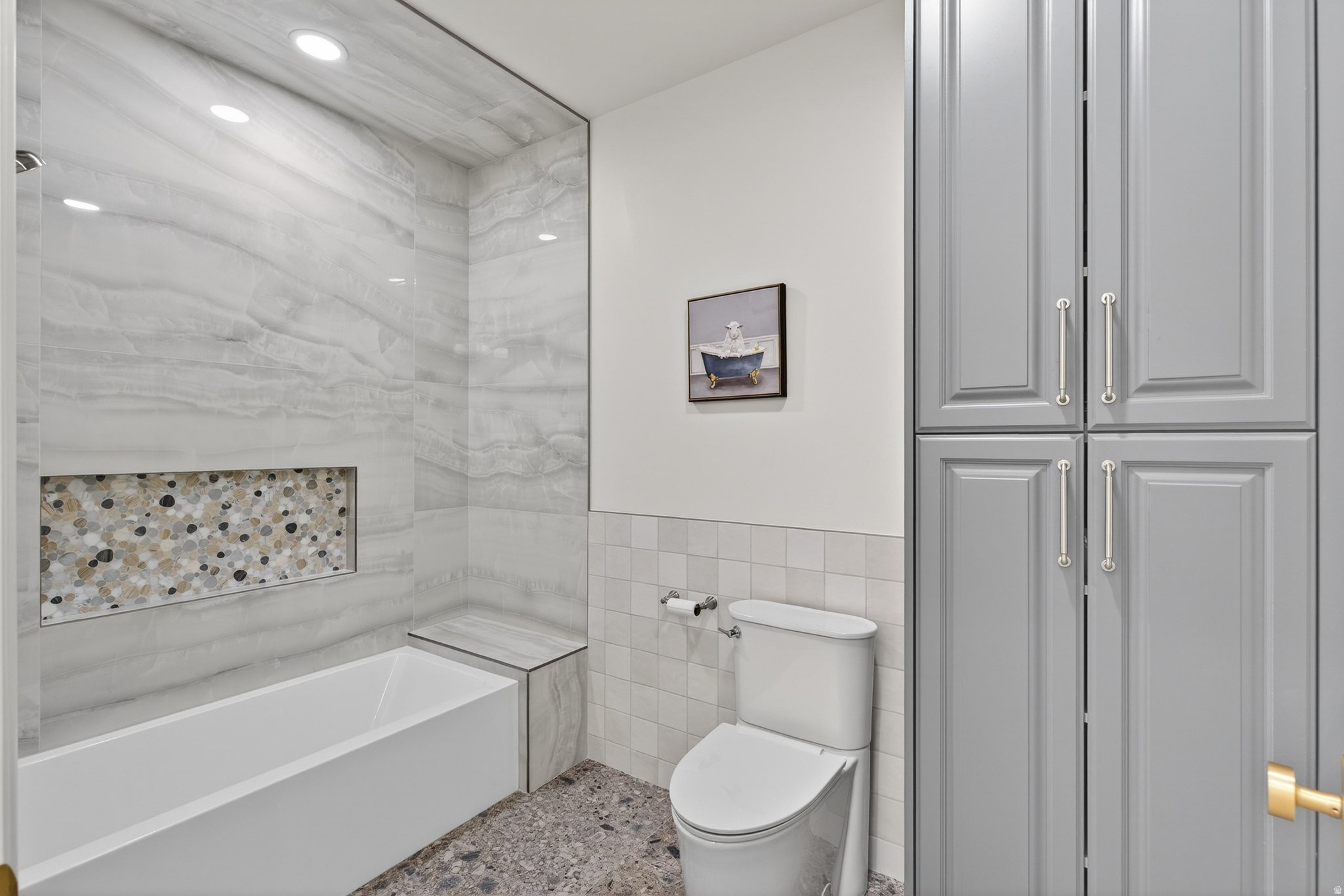 GREENWOOD CREEK - Residential