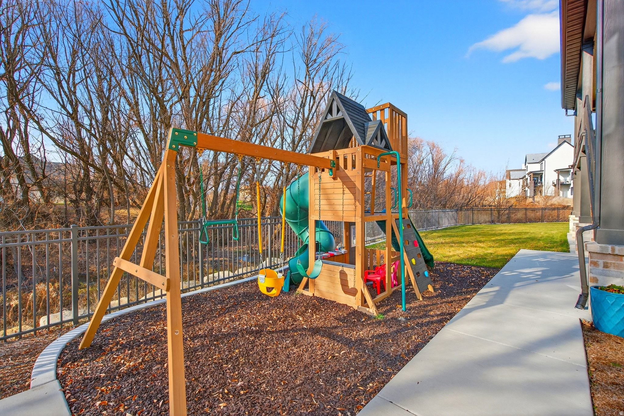 GREENWOOD CREEK - Residential