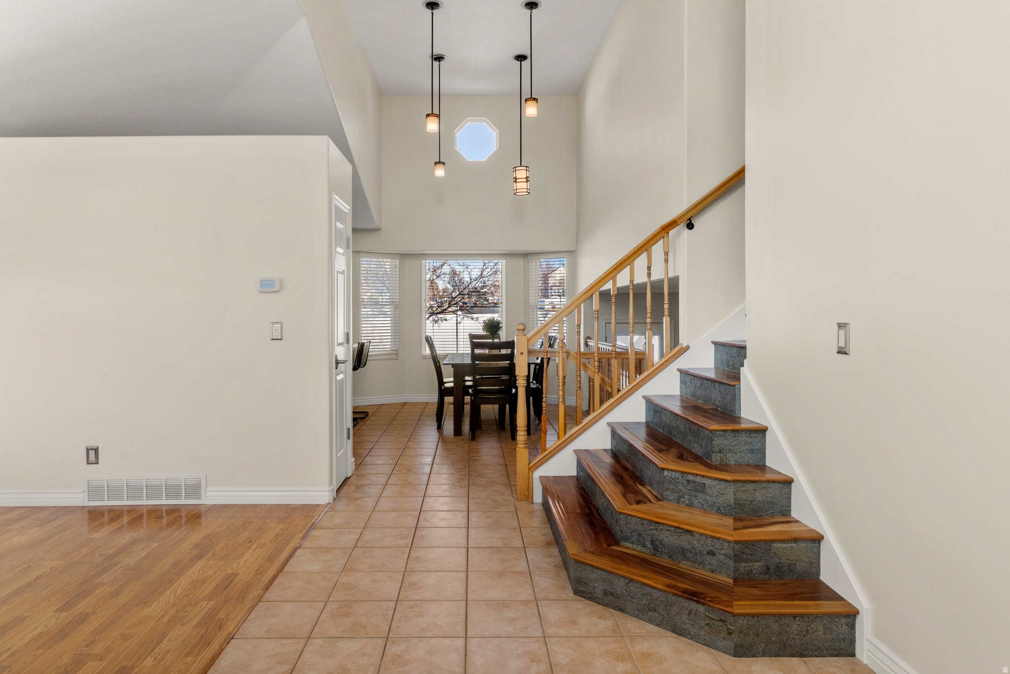 WYNDOM HIGHLANDS - Residential