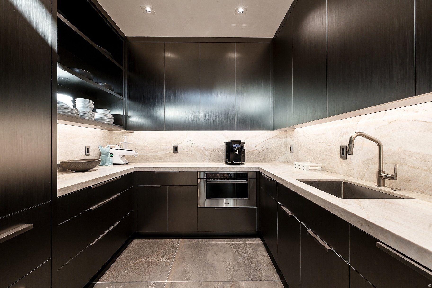 PROMONTORY - Residential