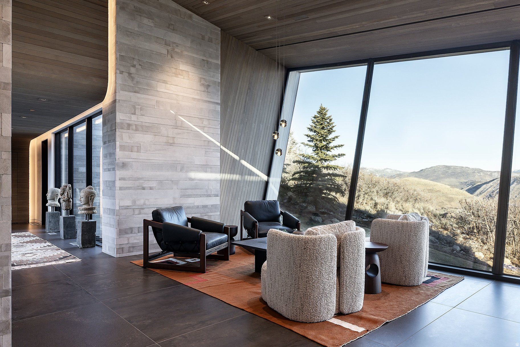 PROMONTORY - Residential