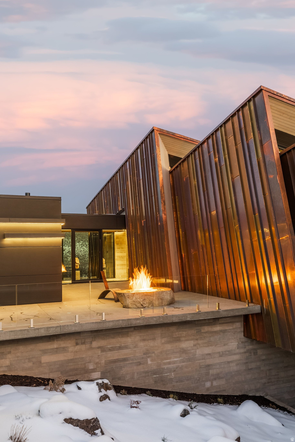 PROMONTORY - Residential