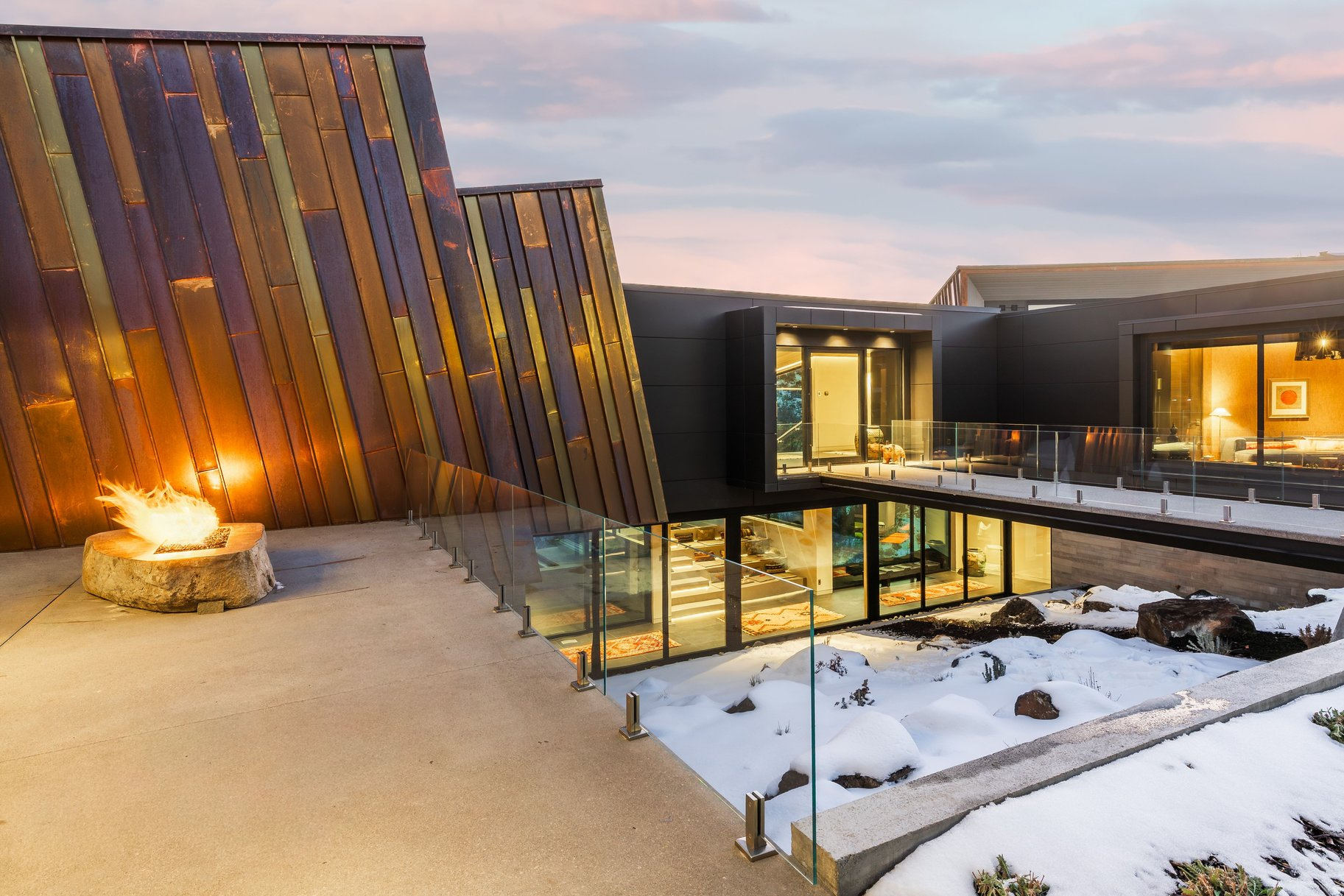 PROMONTORY - Residential