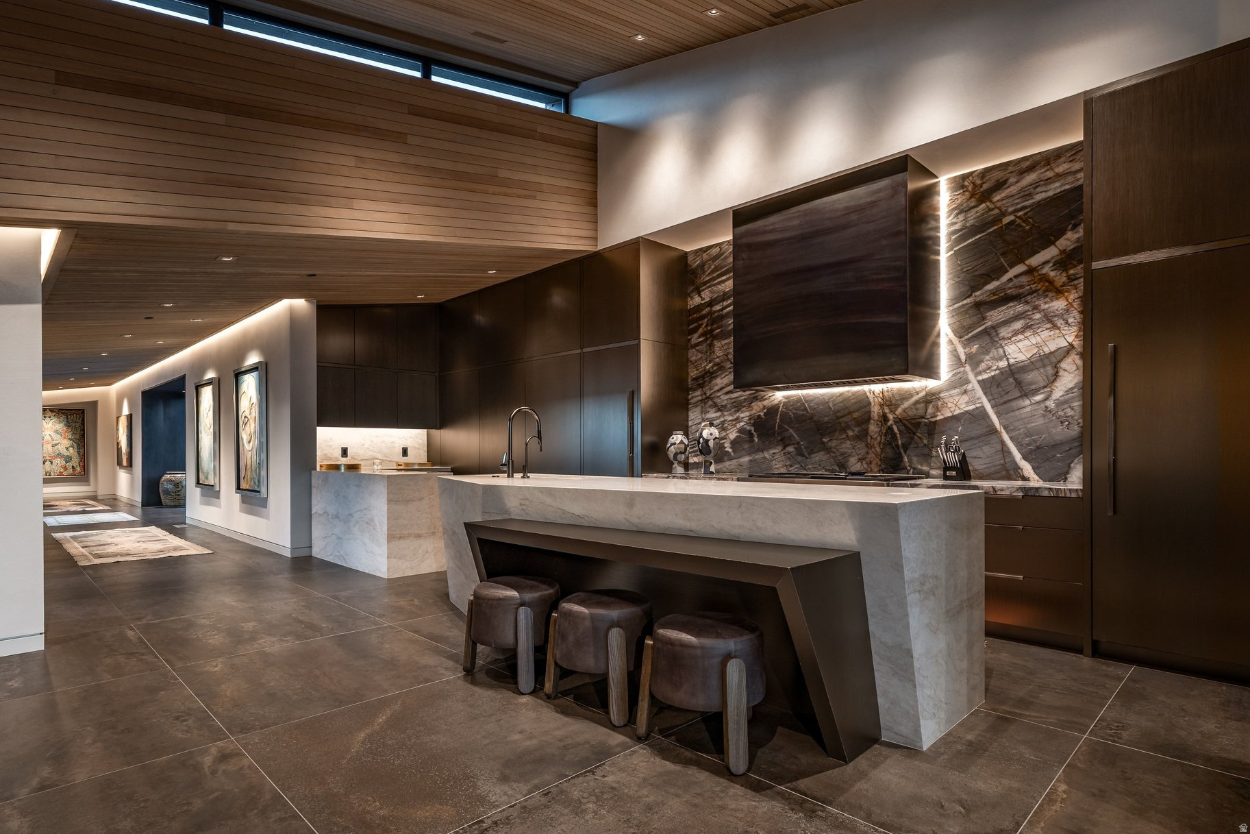 PROMONTORY - Residential