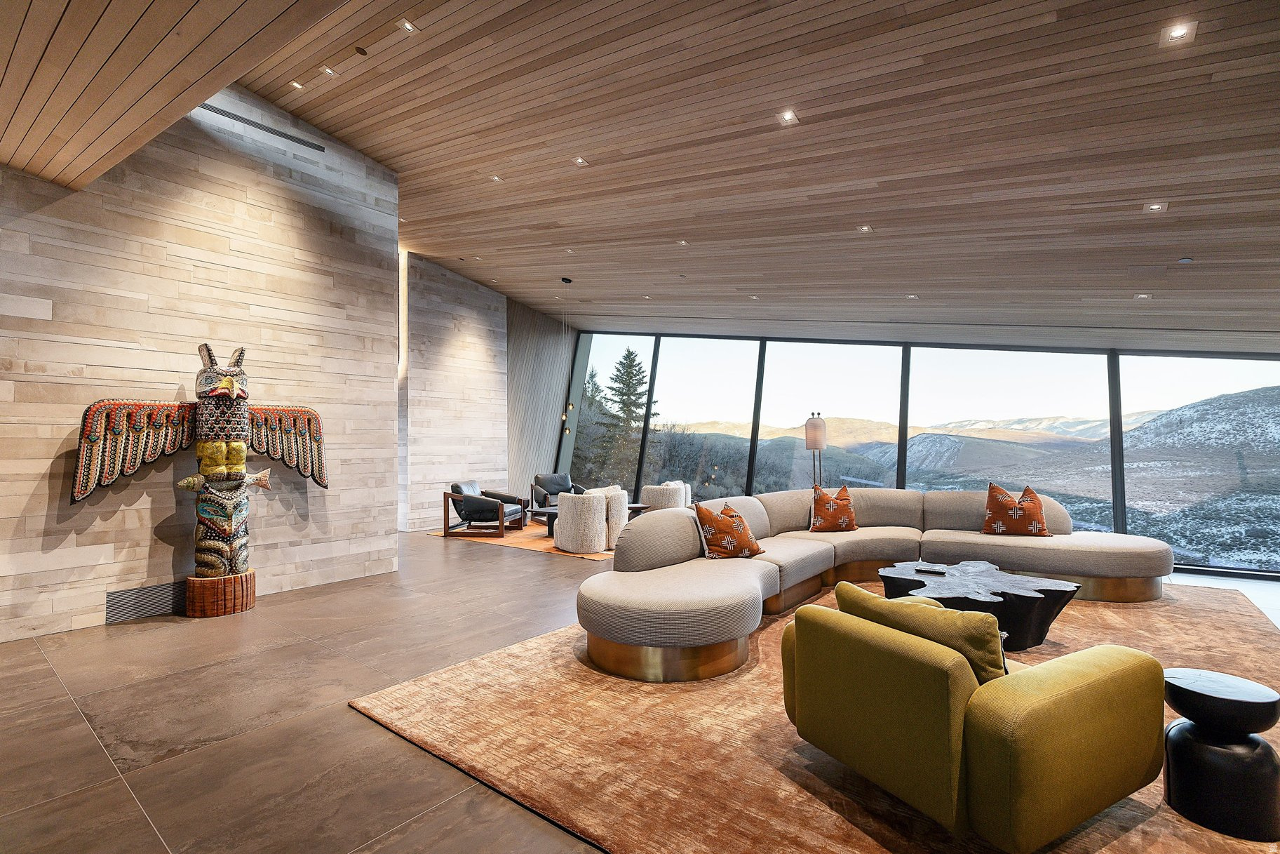 PROMONTORY - Residential