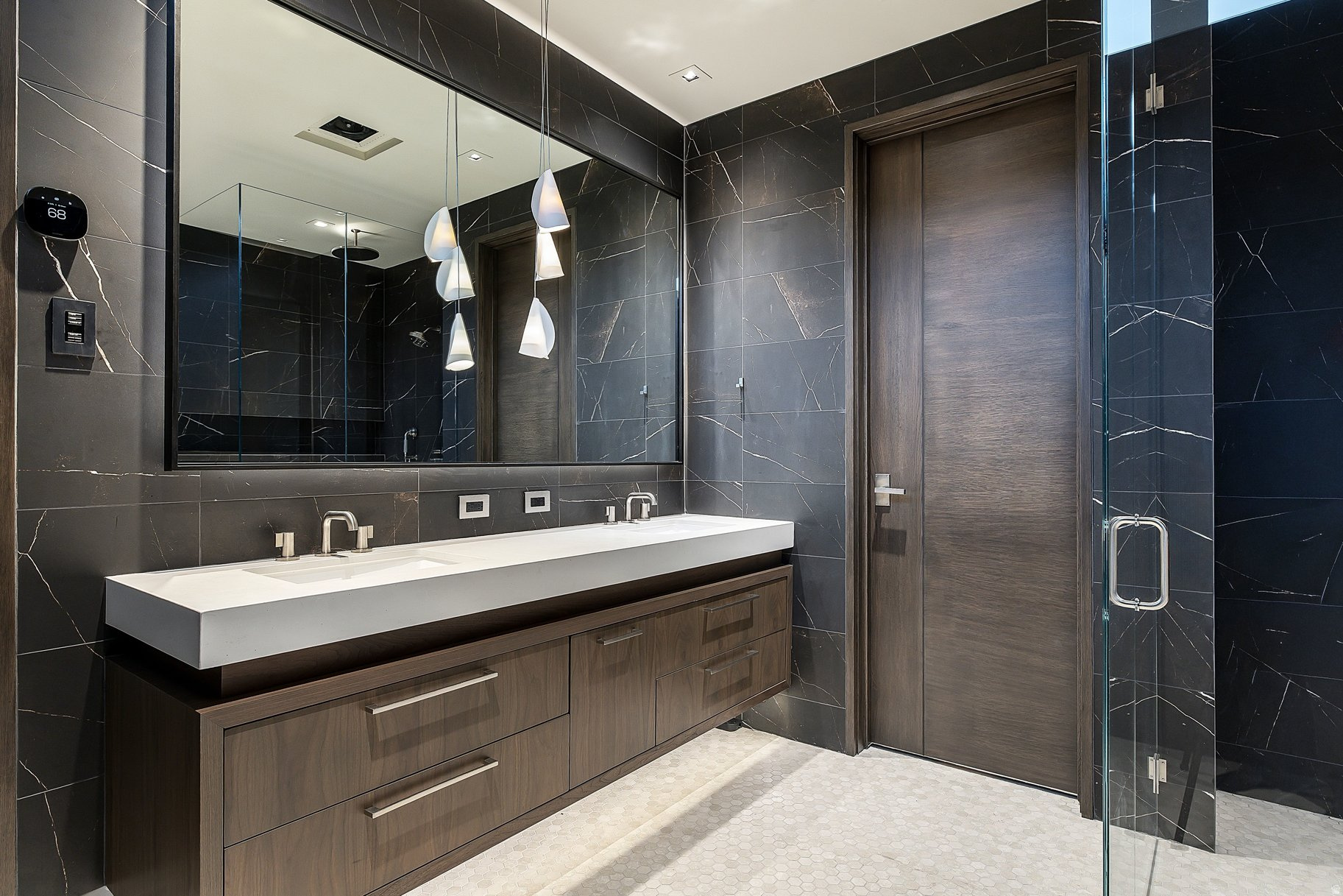 PROMONTORY - Residential