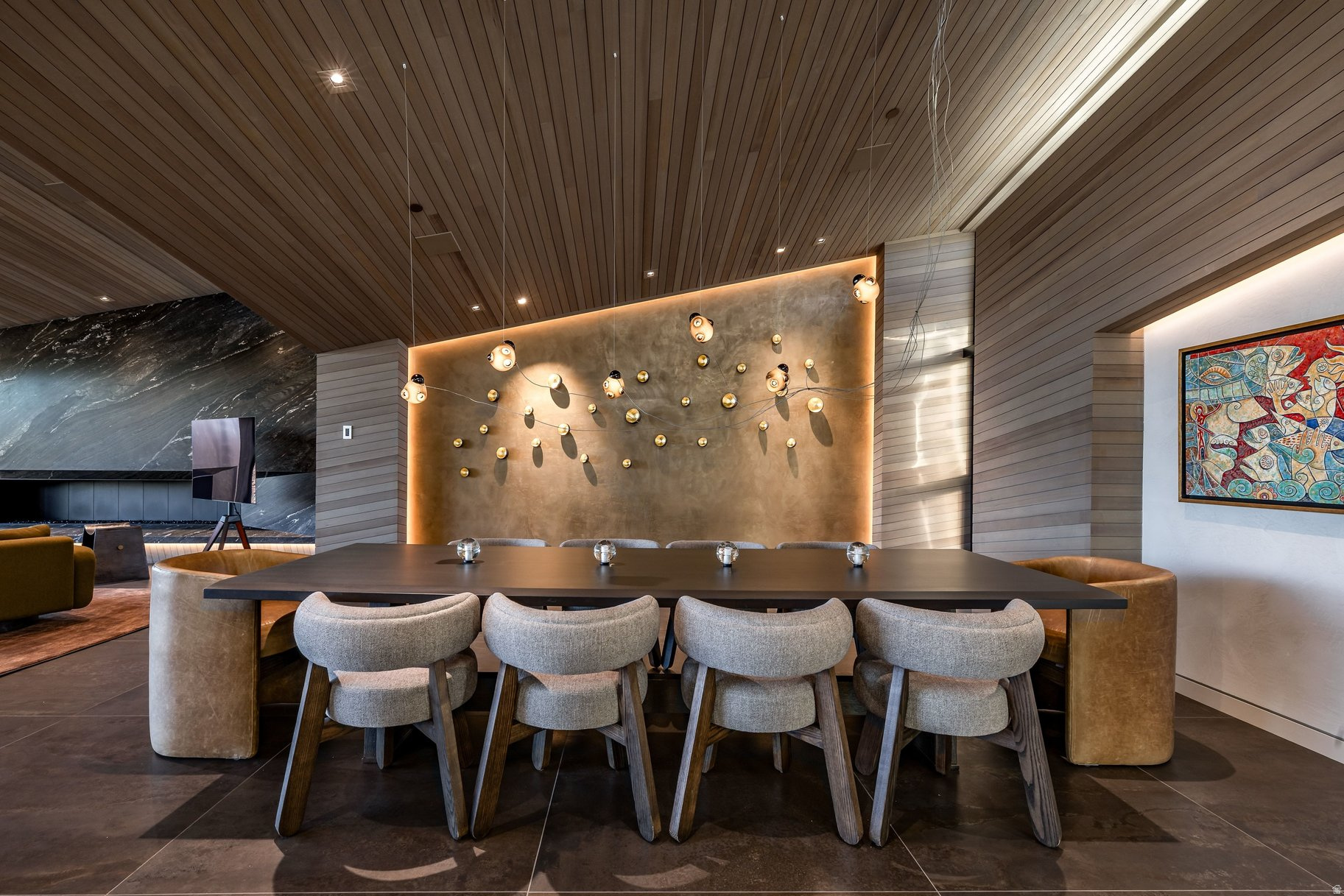 PROMONTORY - Residential