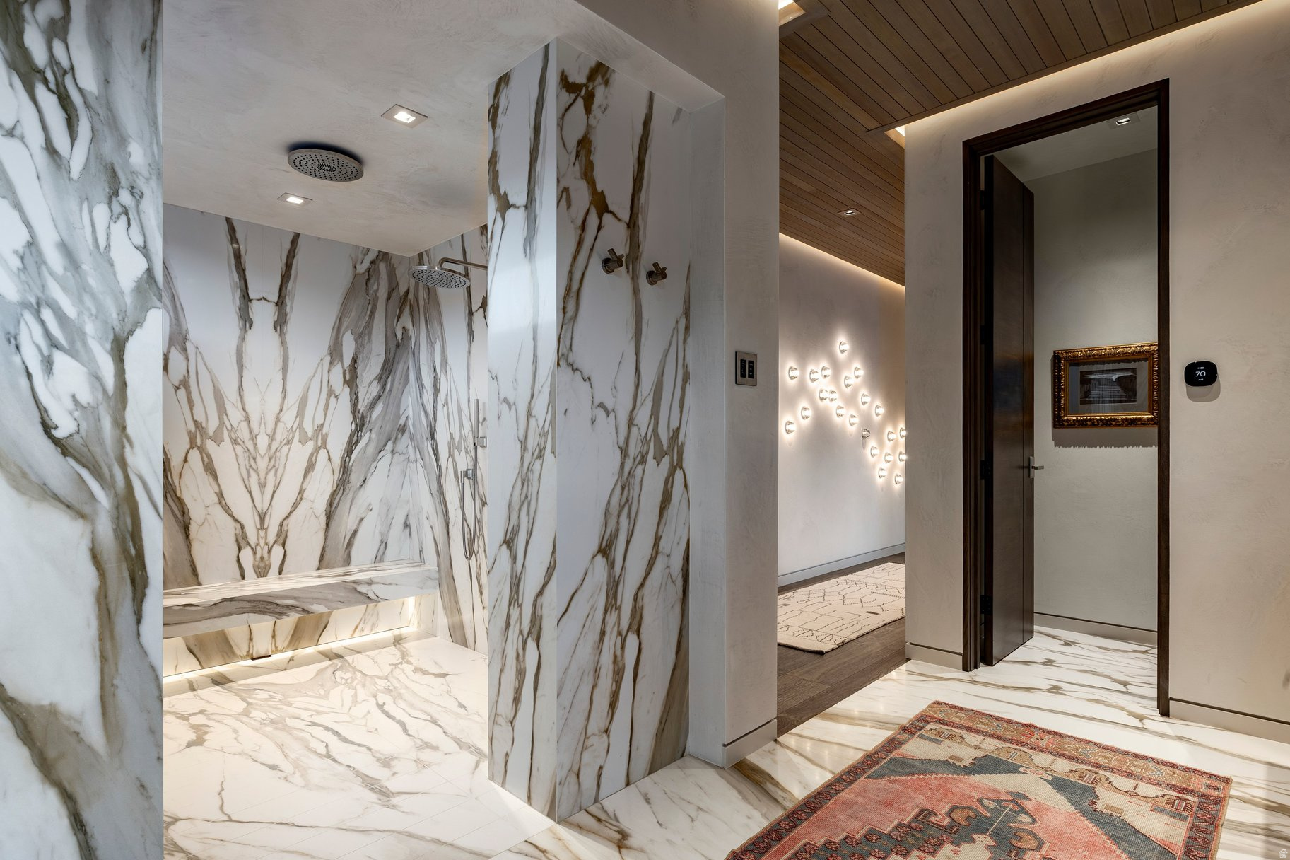 PROMONTORY - Residential