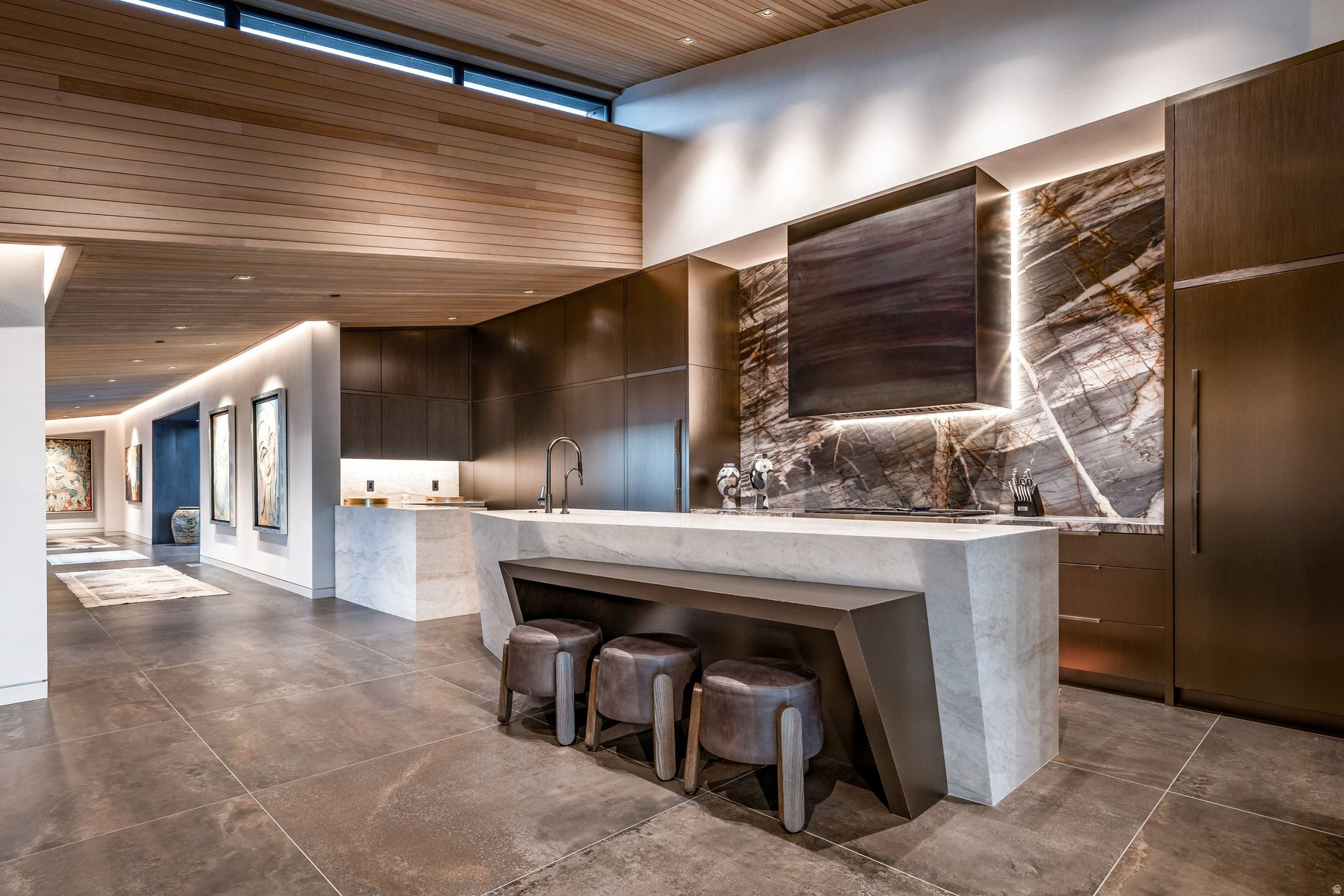 PROMONTORY - Residential