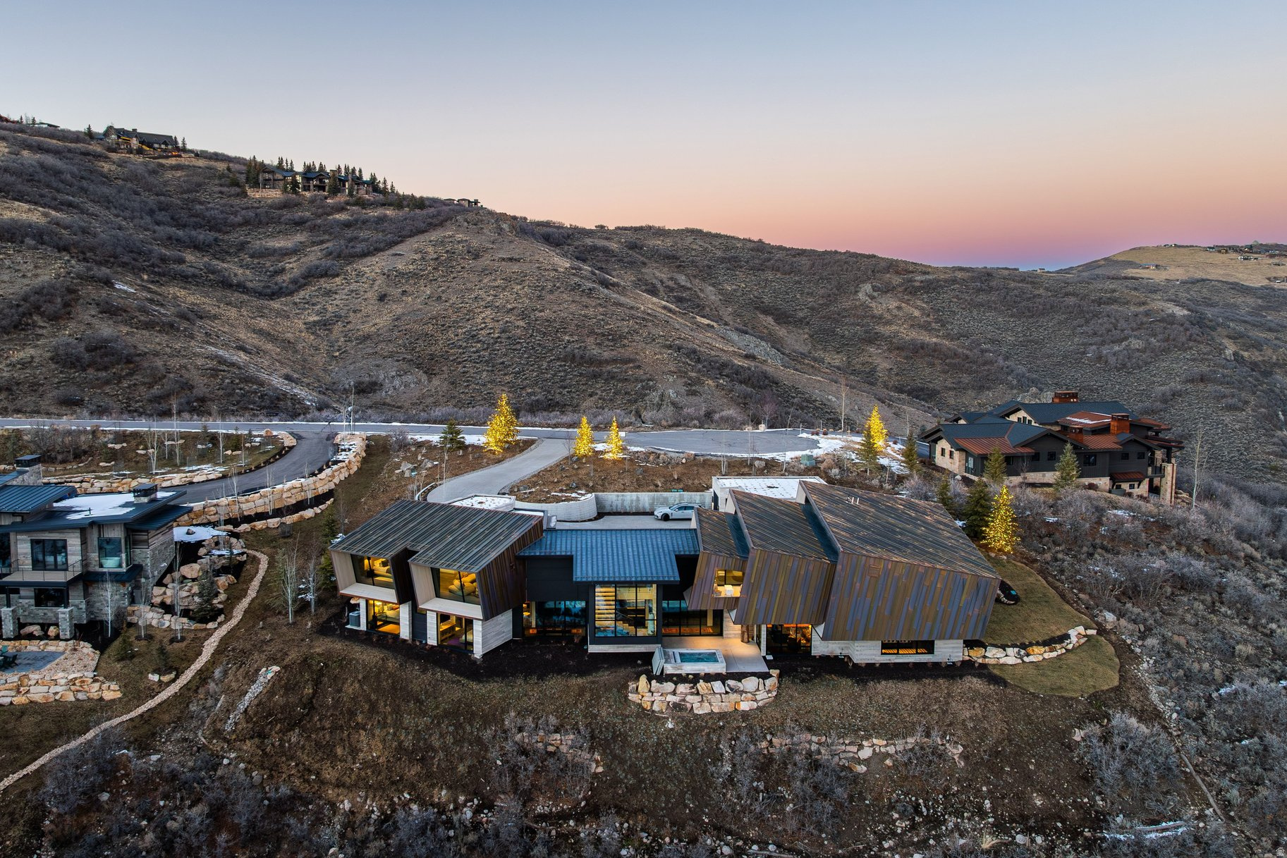 PROMONTORY - Residential