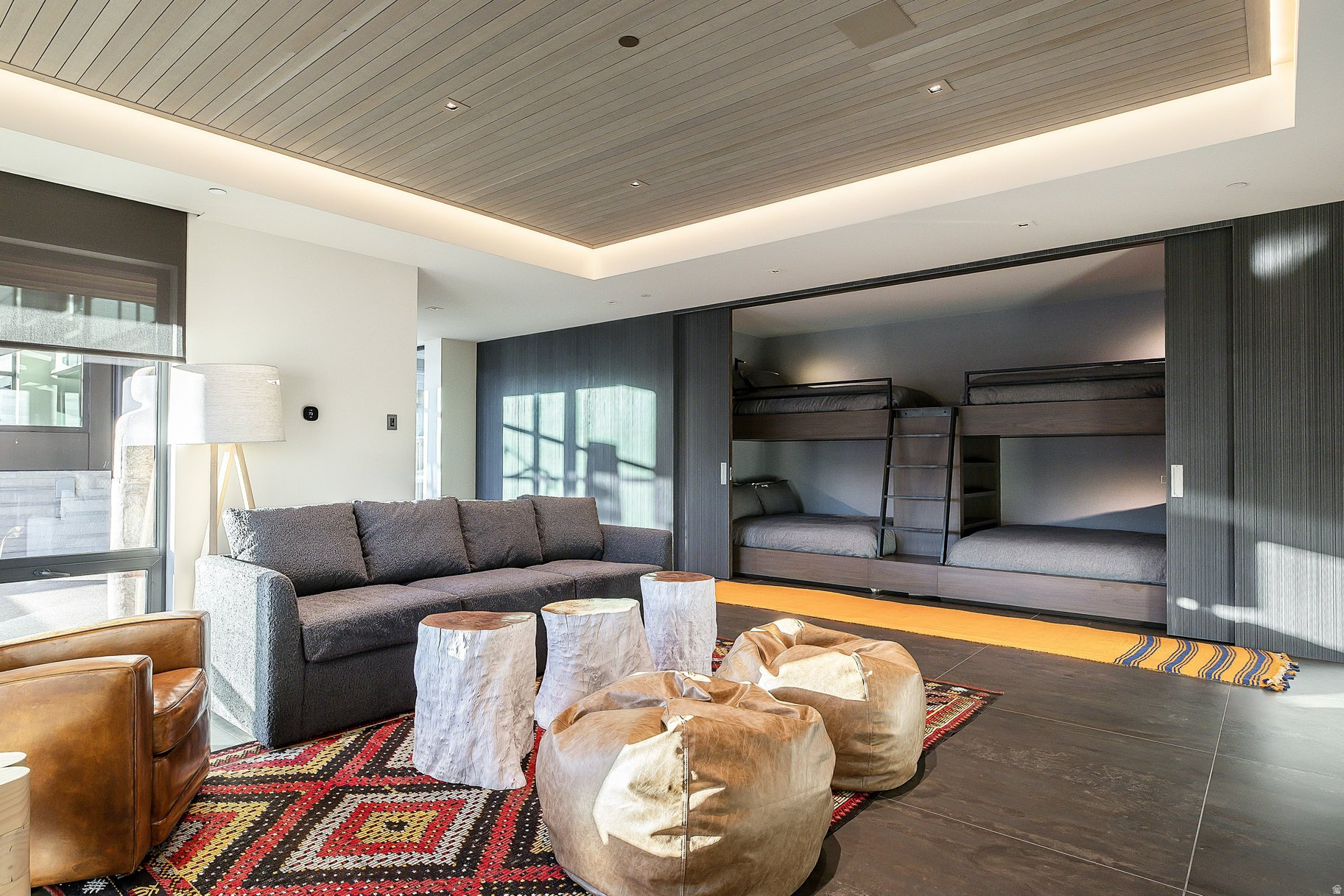 PROMONTORY - Residential