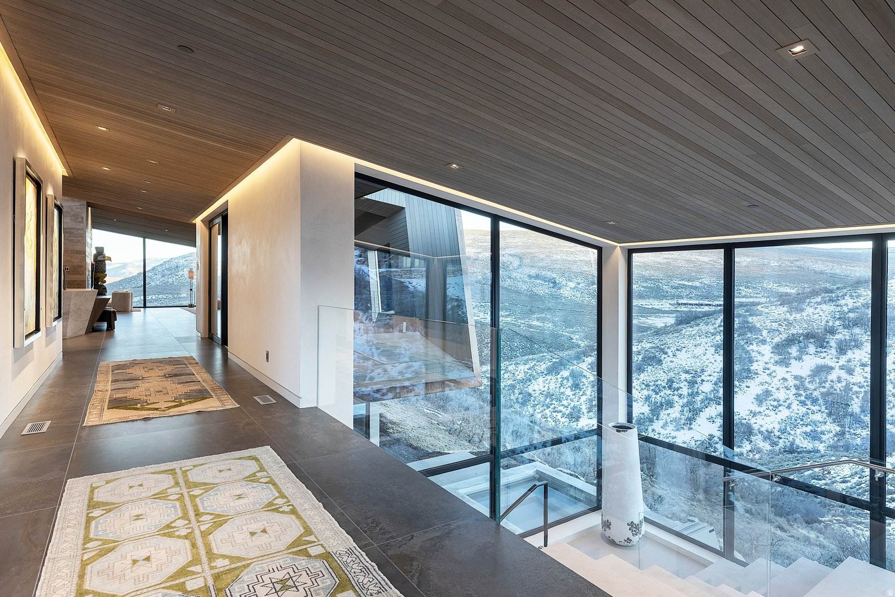 PROMONTORY - Residential