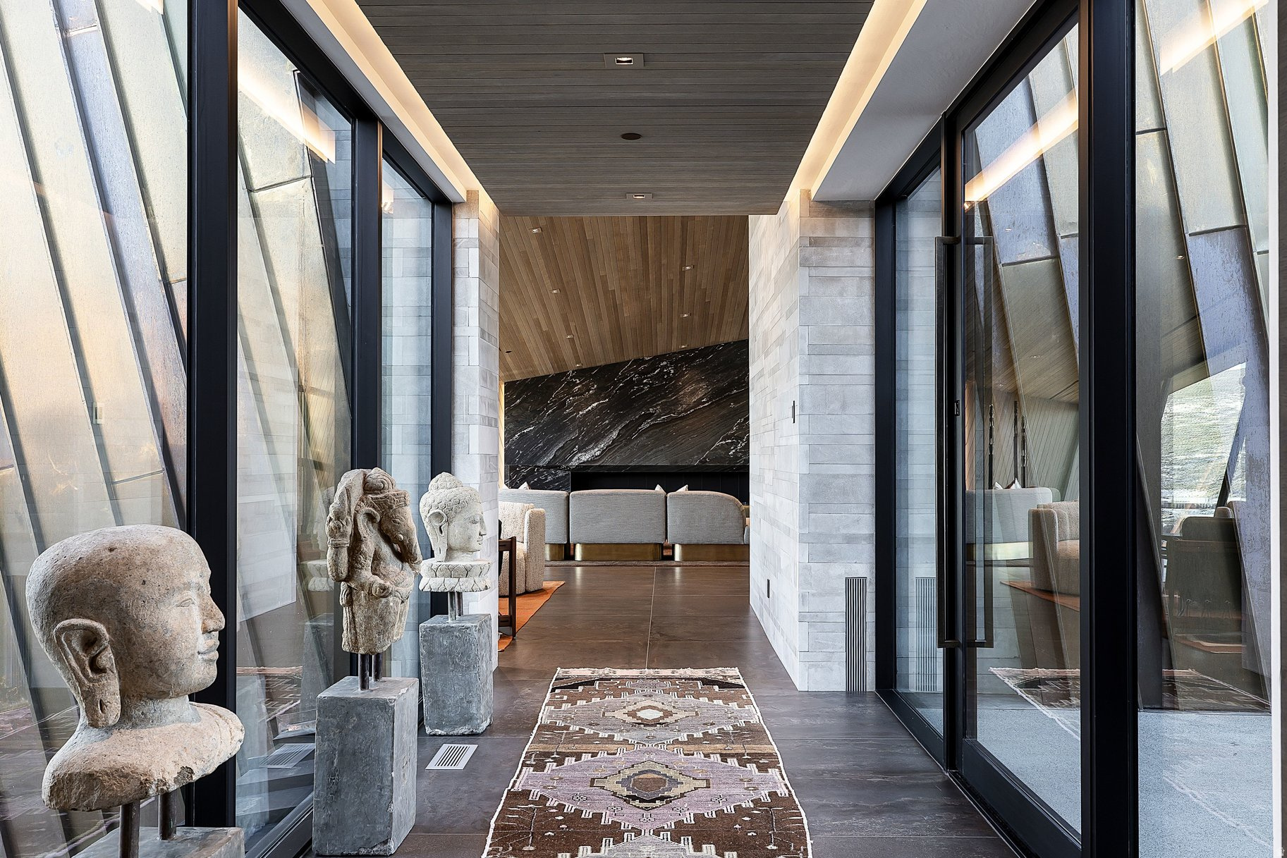 PROMONTORY - Residential