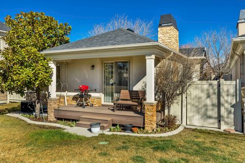 Tiny photo for 1143 W HOLLOW VIEW WAY, West Jordan, UT 84084 (MLS # 2142232)