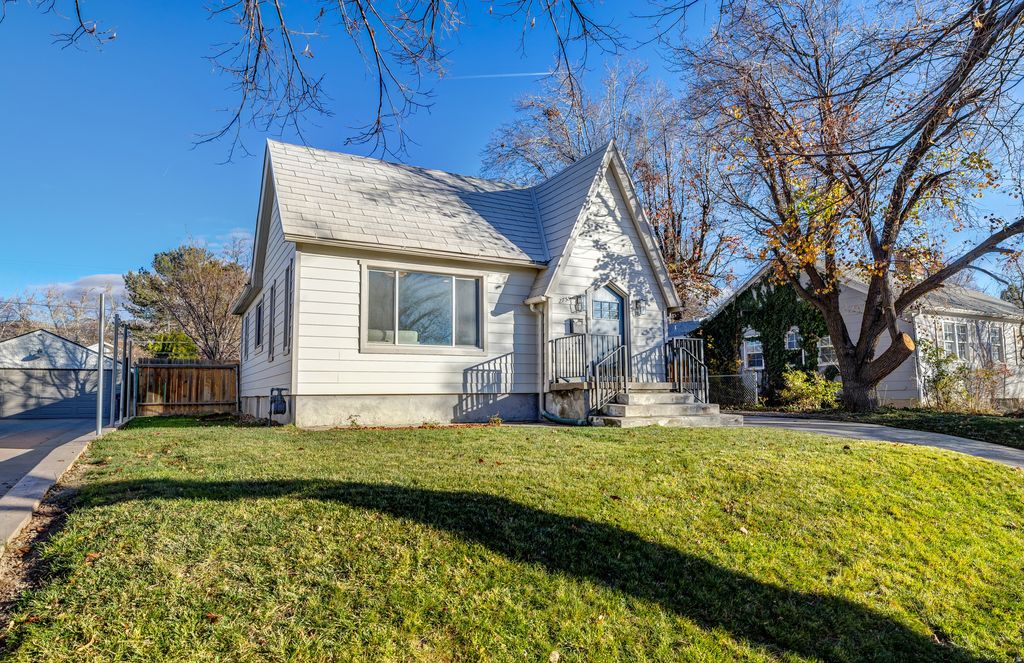 Photo of 2759 S CHADWICK ST, Salt Lake City, UT 84106 (MLS # 2124783)