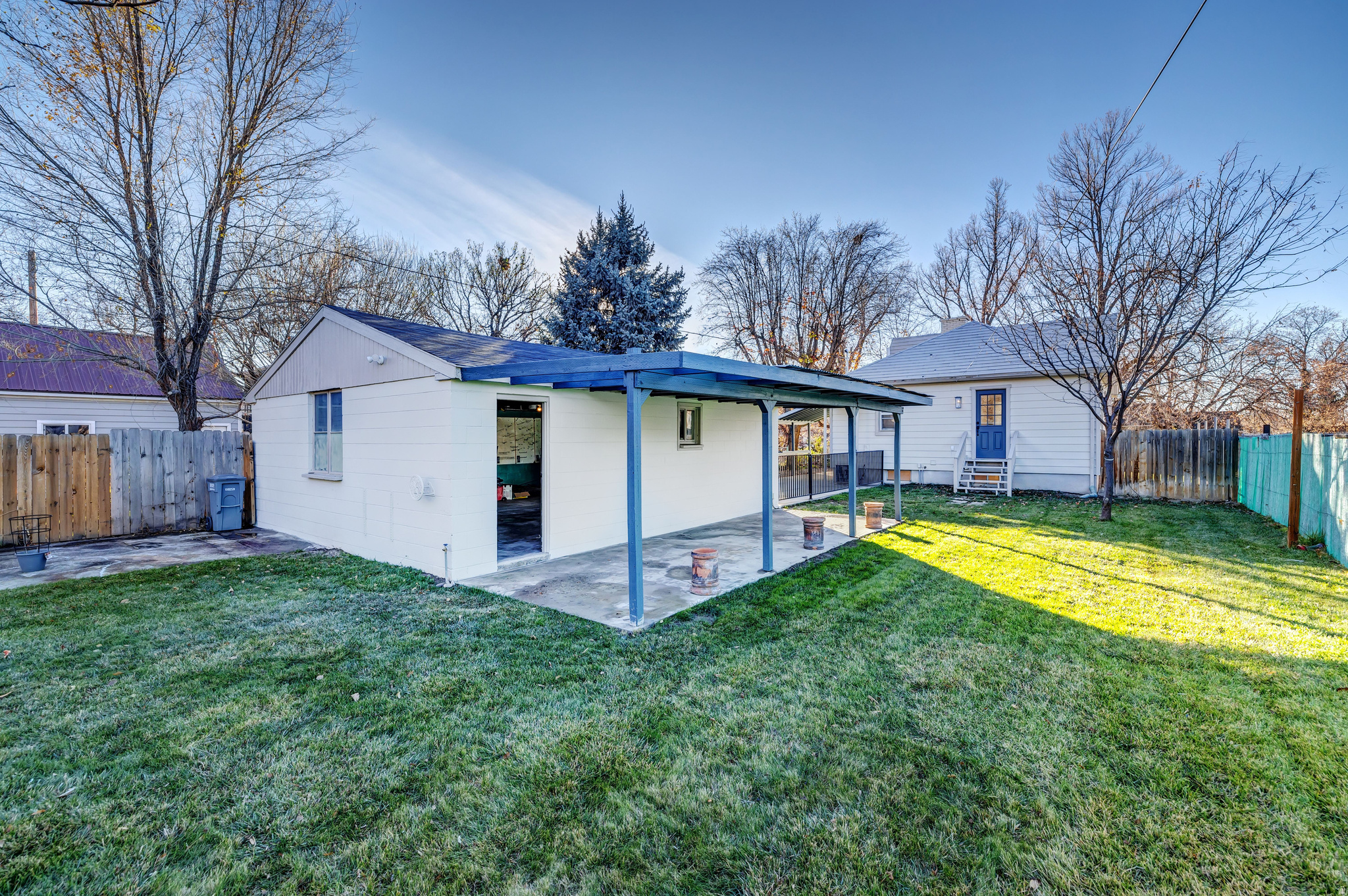 HIGHLAND PARK - Residential