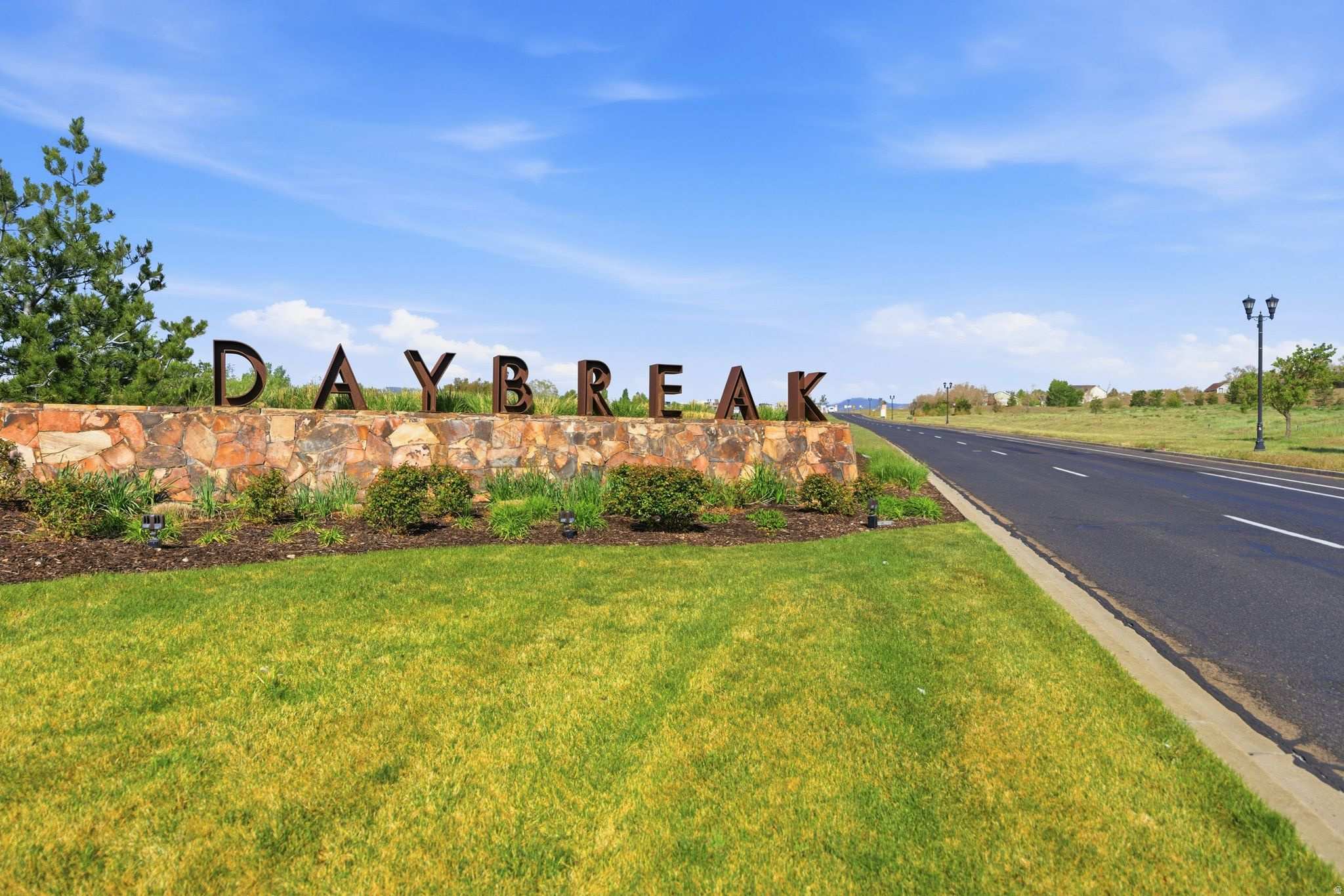 DAYBREAK HIGLAND PARK - Residential