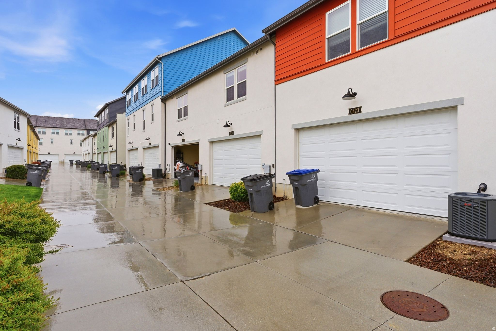 DAYBREAK HIGLAND PARK - Residential