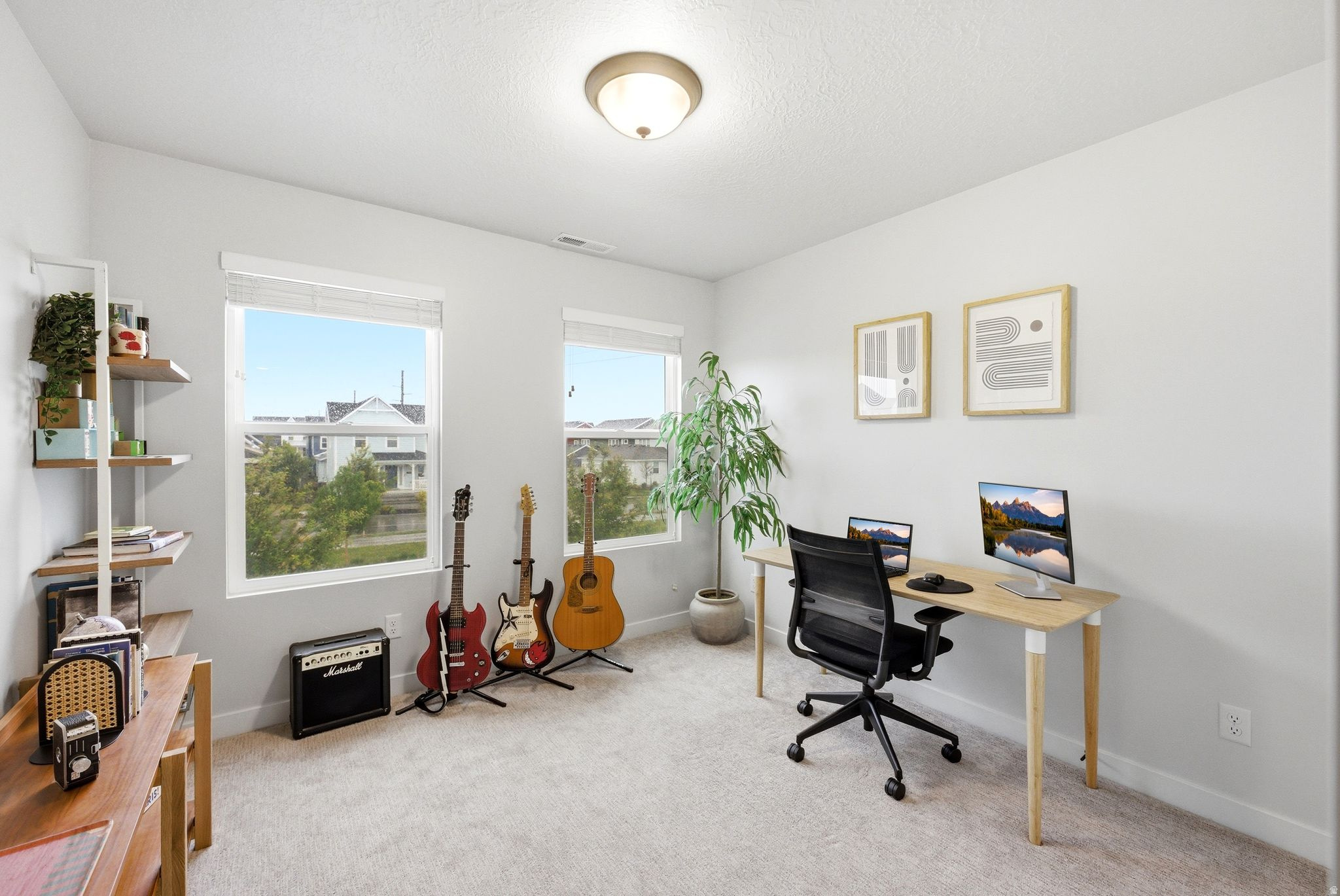 DAYBREAK HIGLAND PARK - Residential