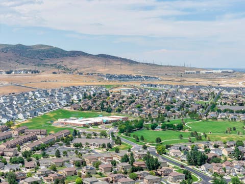 Tiny photo for 652 W SIDNEY LN, Saratoga Springs, UT 84045 (MLS # 2173537)