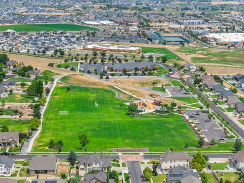 Tiny photo for 652 W SIDNEY LN, Saratoga Springs, UT 84045 (MLS # 2173537)