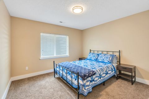 Tiny photo for 652 W SIDNEY LN, Saratoga Springs, UT 84045 (MLS # 2173537)