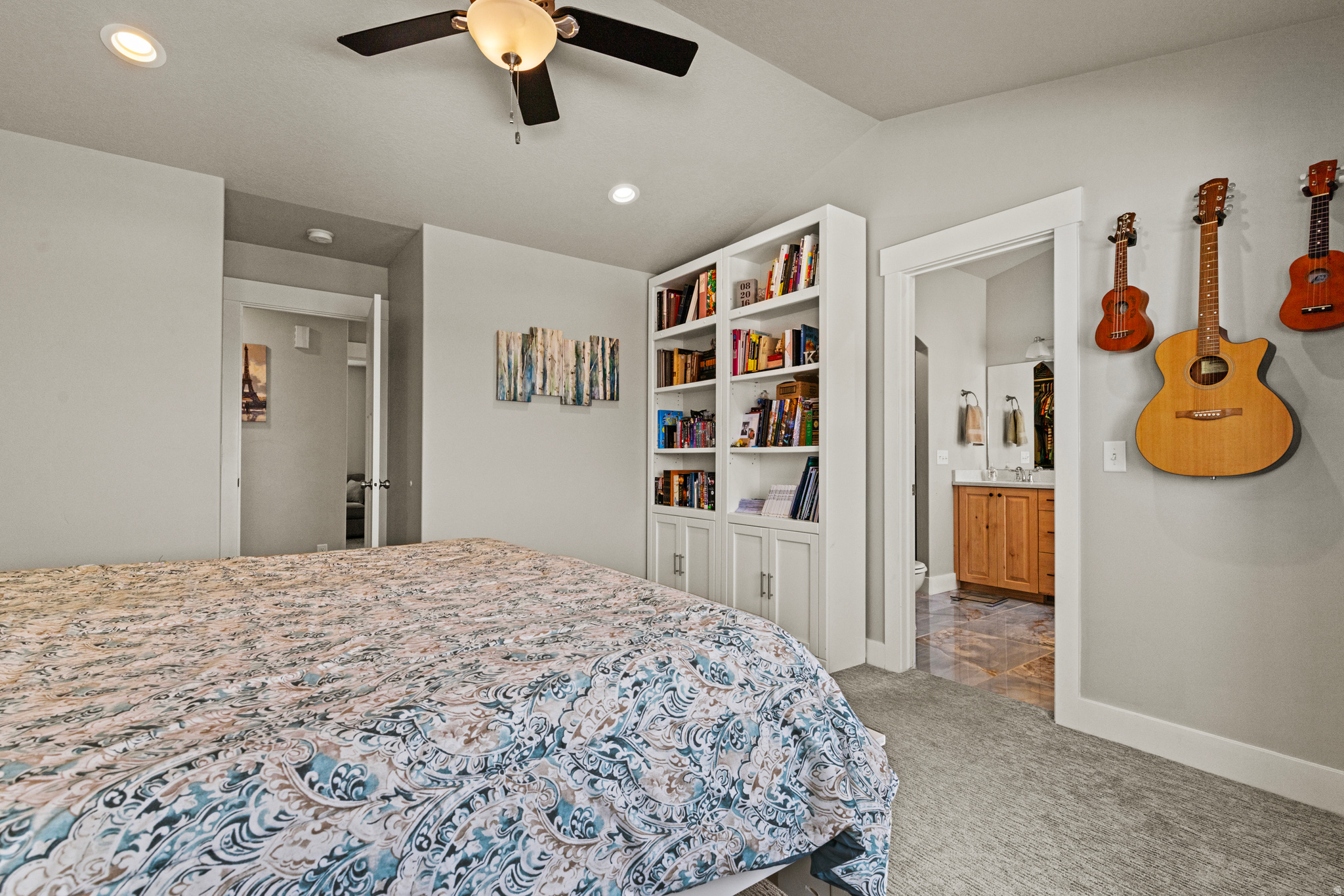 SOUTH BENCH - Residential