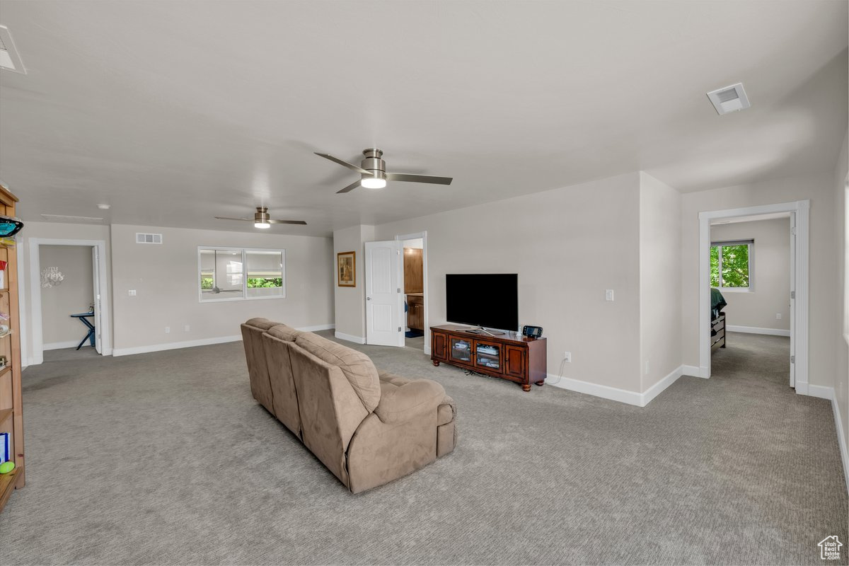 HEIGHTS WEST A - Residential