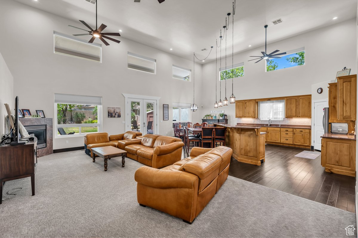 HEIGHTS WEST A - Residential