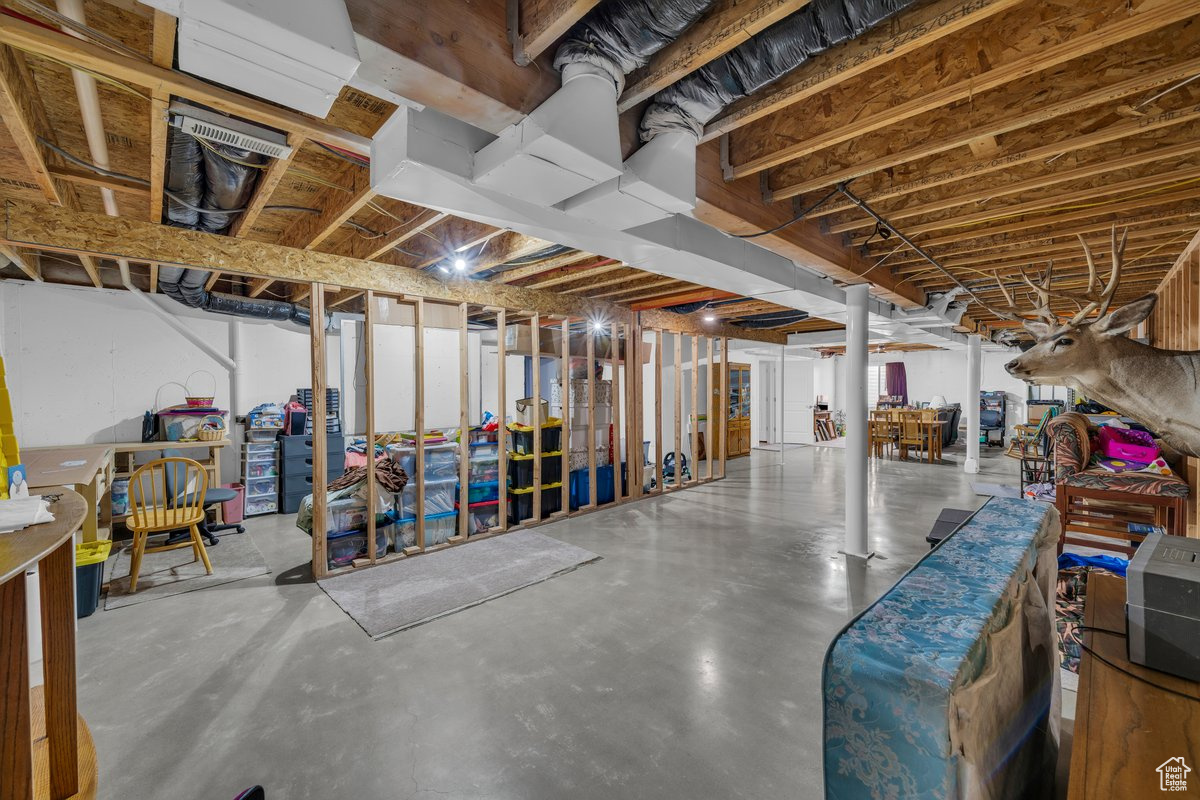 HEIGHTS WEST A - Residential