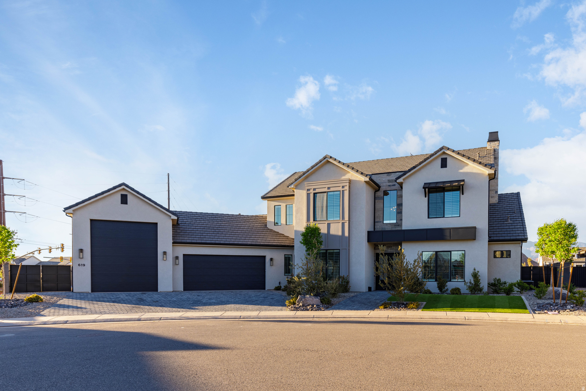 MAJESTIC FIELDS - Residential