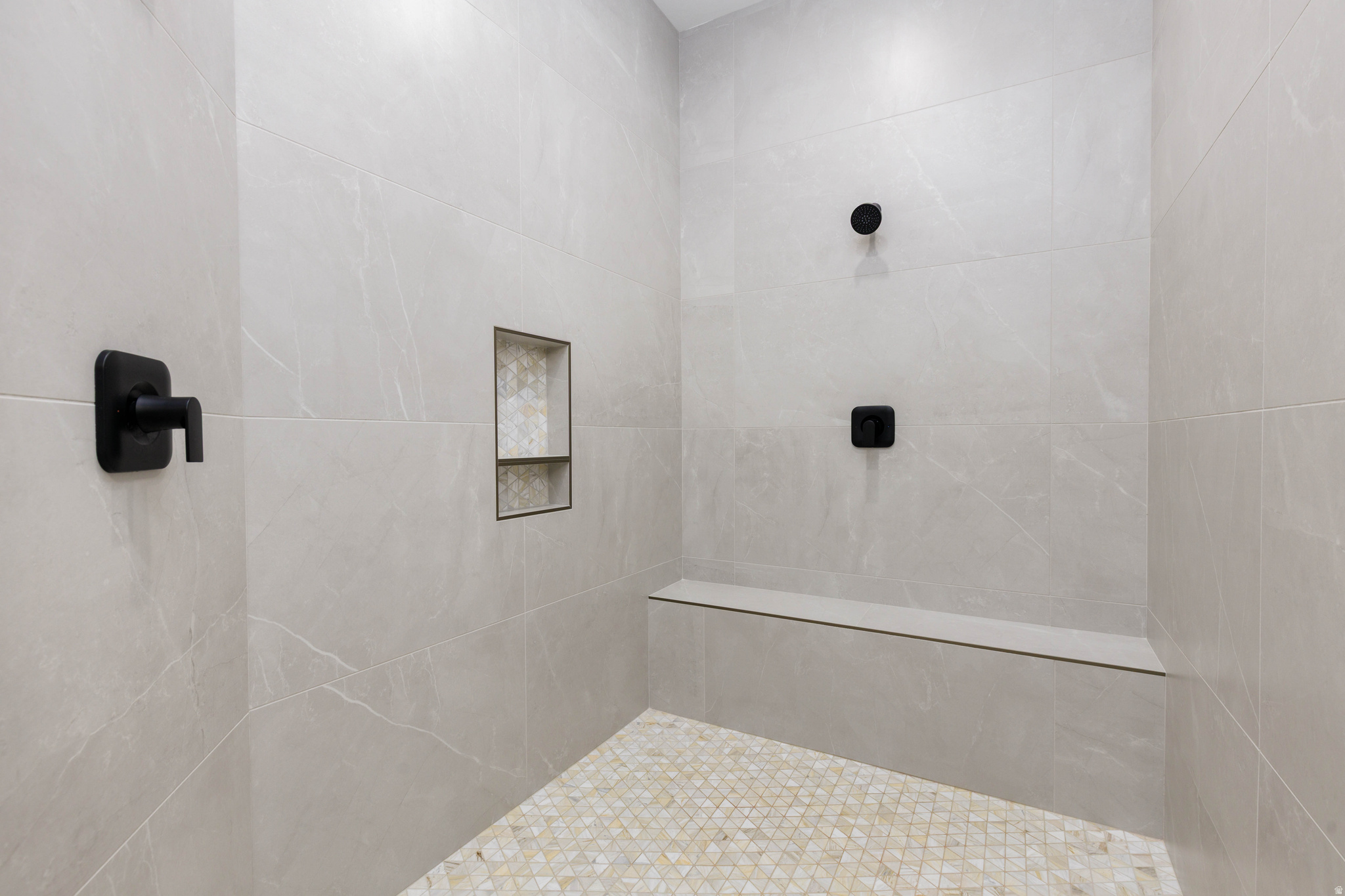 MAJESTIC FIELDS - Residential